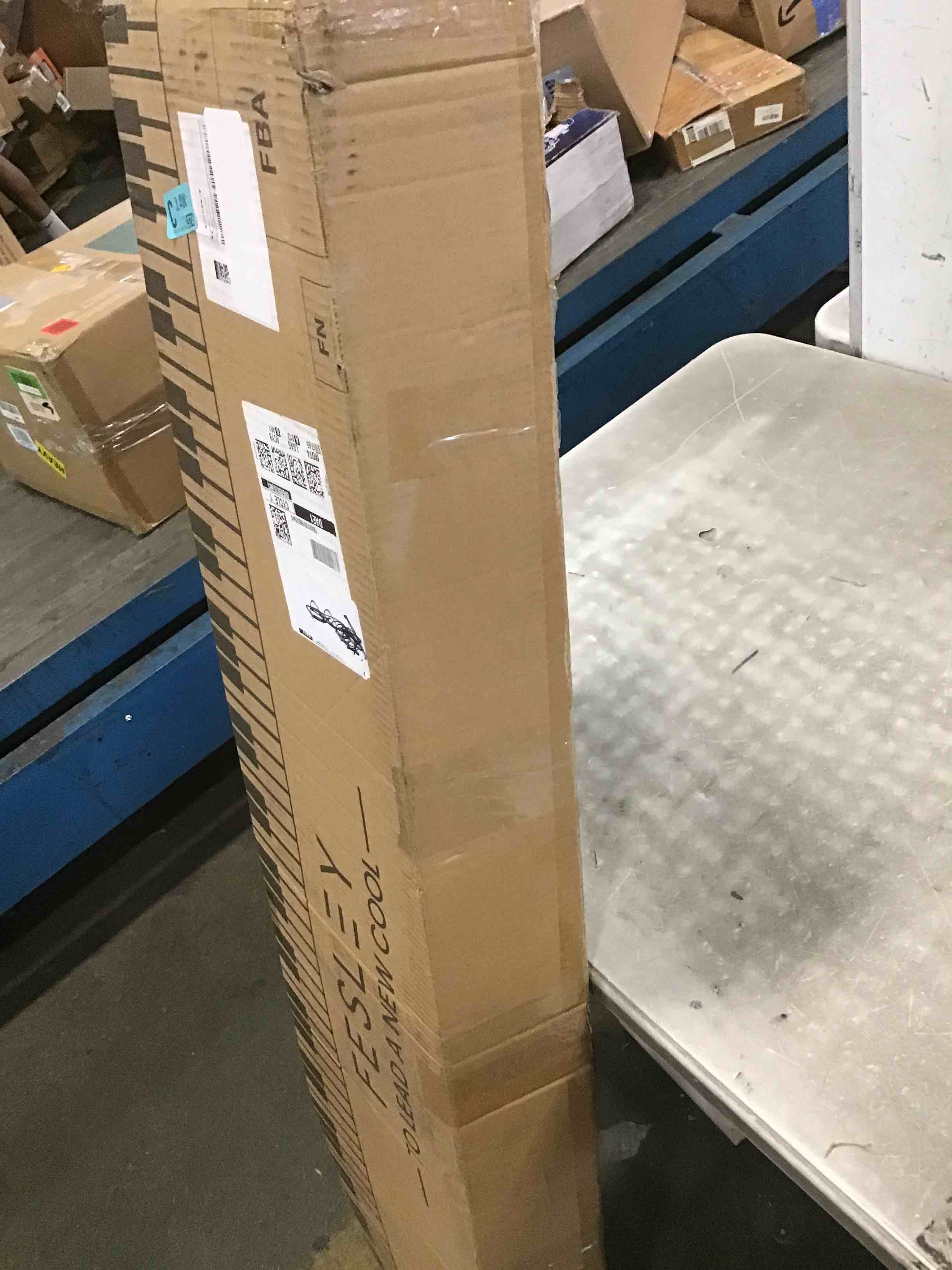 https://s3.amazonaws.com/lotting-images-prod/bidfta/BLU6518453_1718985951225.jpeg