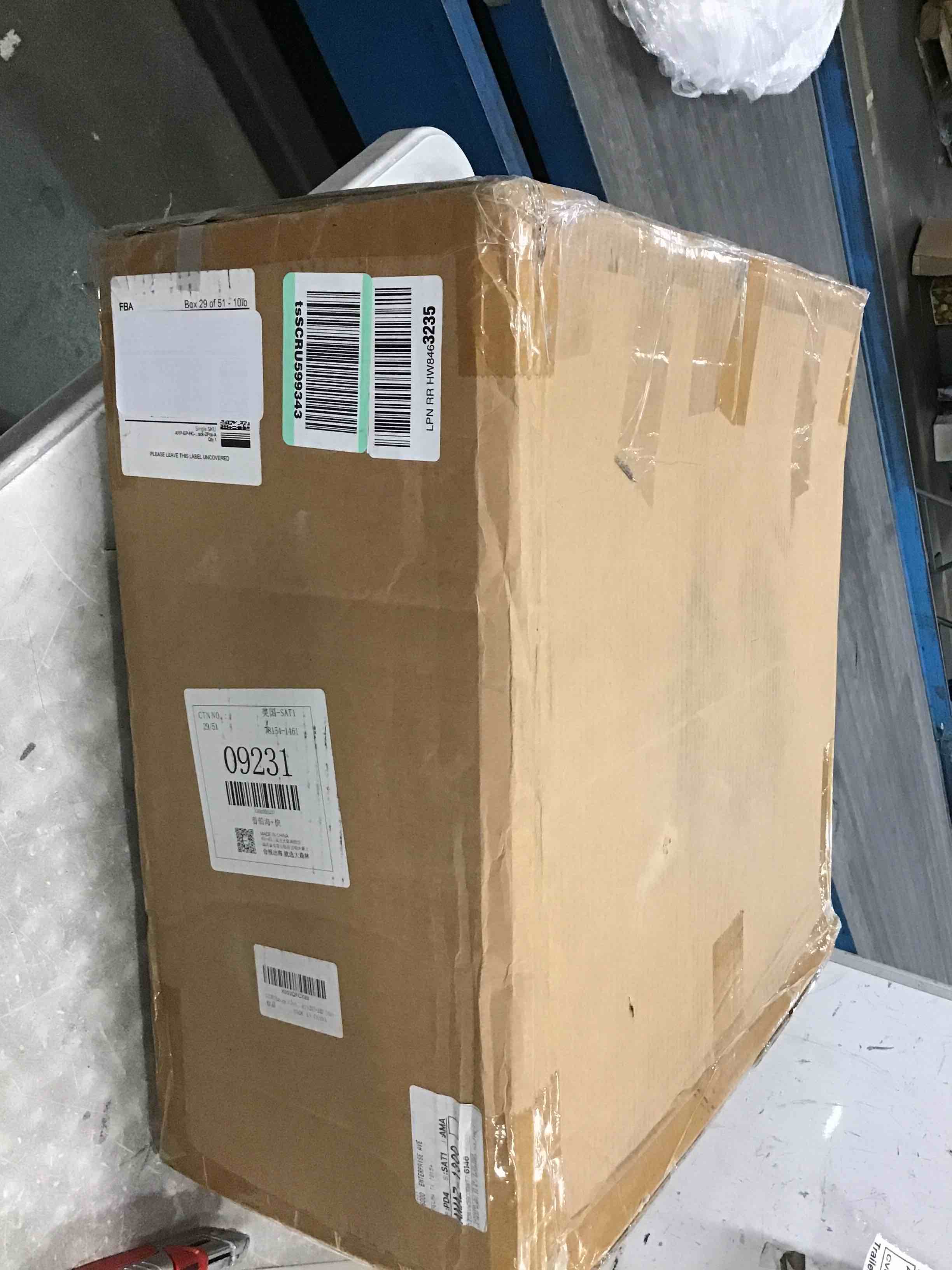 https://s3.amazonaws.com/lotting-images-prod/bidfta/BLU6518599_1719014340009.jpeg