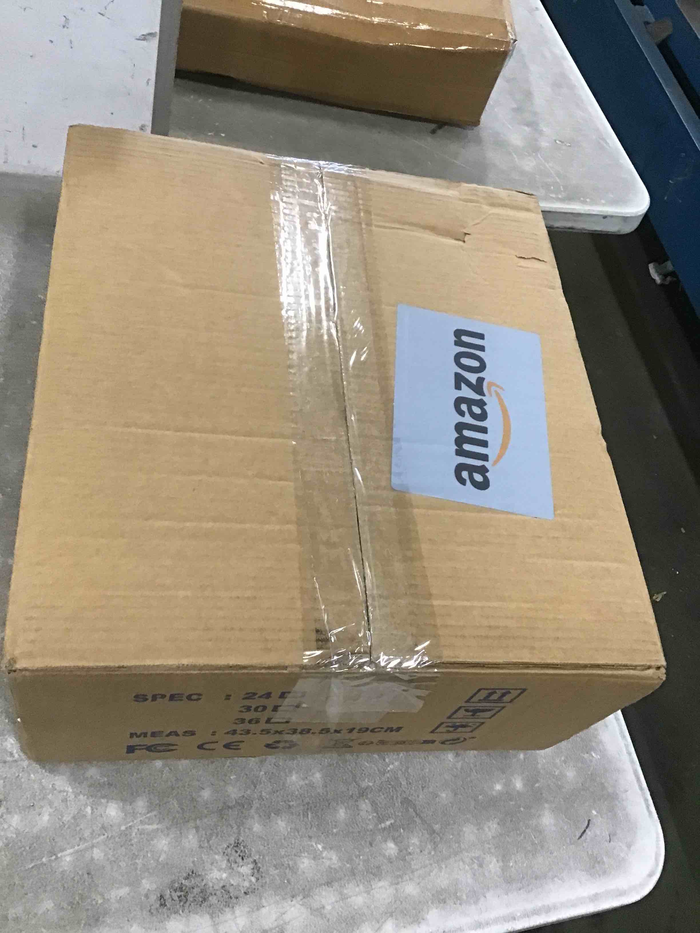 https://s3.amazonaws.com/lotting-images-prod/bidfta/BLU6518755_1719236240989.jpeg