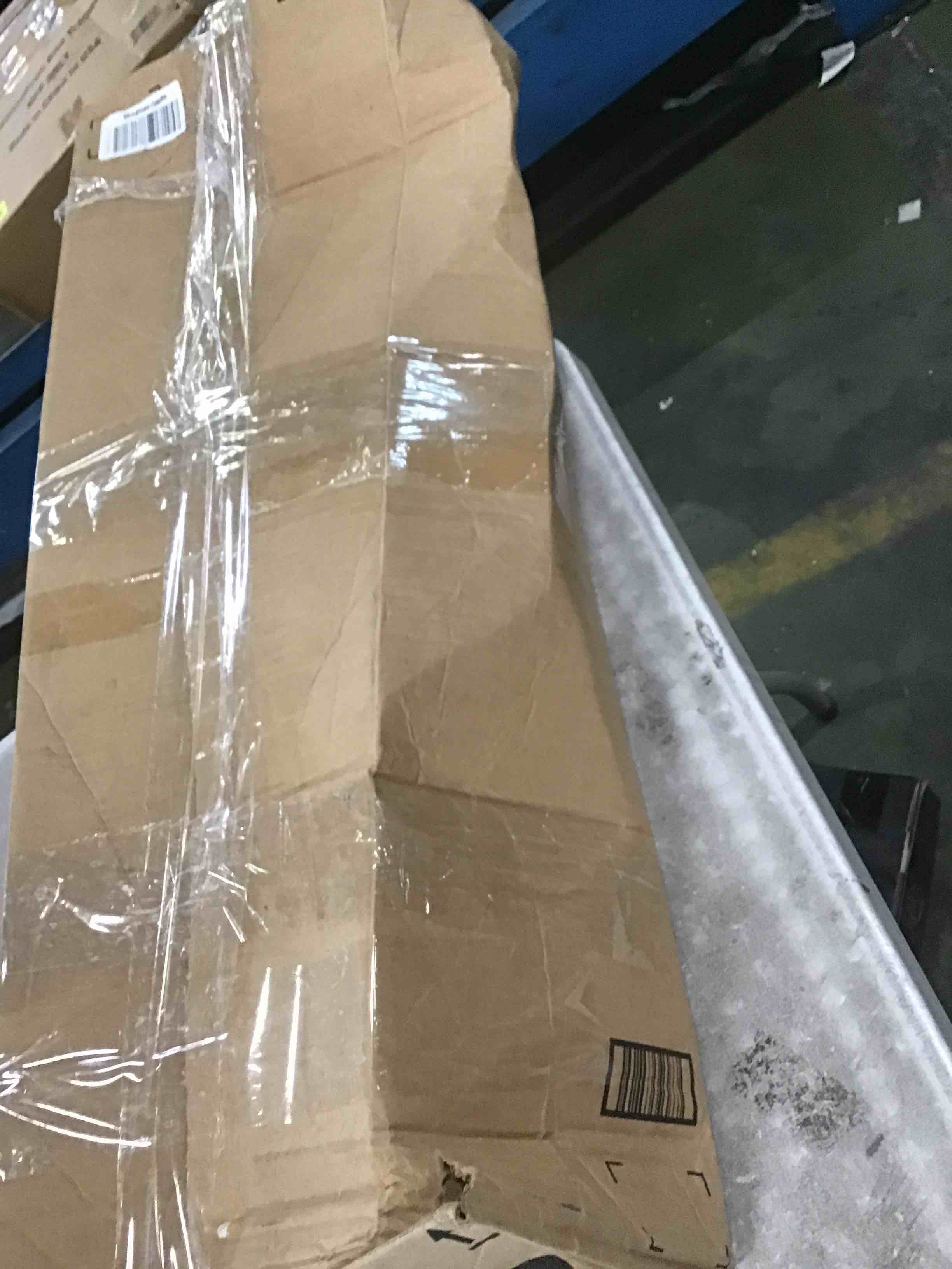 https://s3.amazonaws.com/lotting-images-prod/bidfta/BLU6518860_1719252810719.jpeg