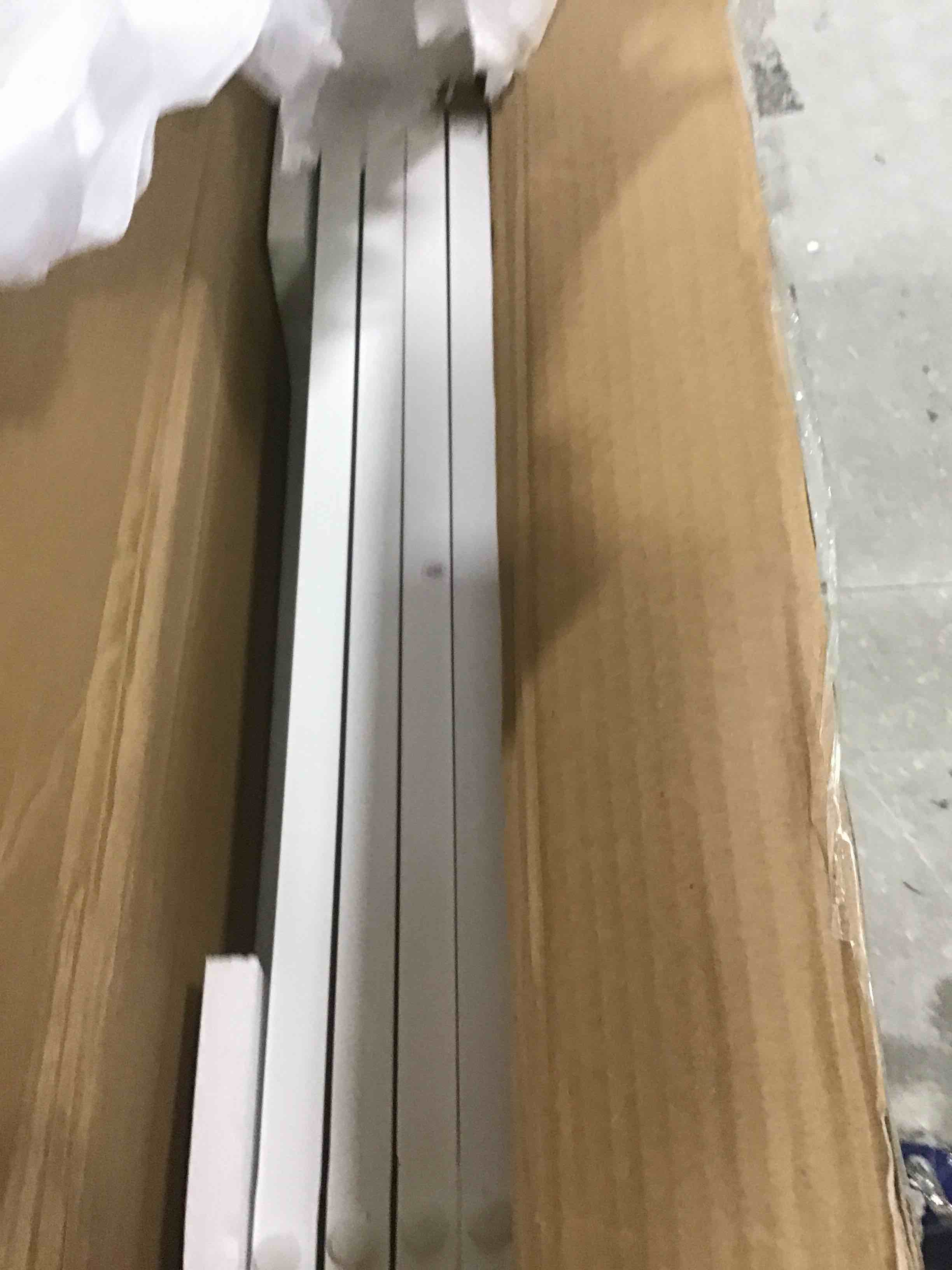https://s3.amazonaws.com/lotting-images-prod/bidfta/BLU6519015_1719328167435.jpeg