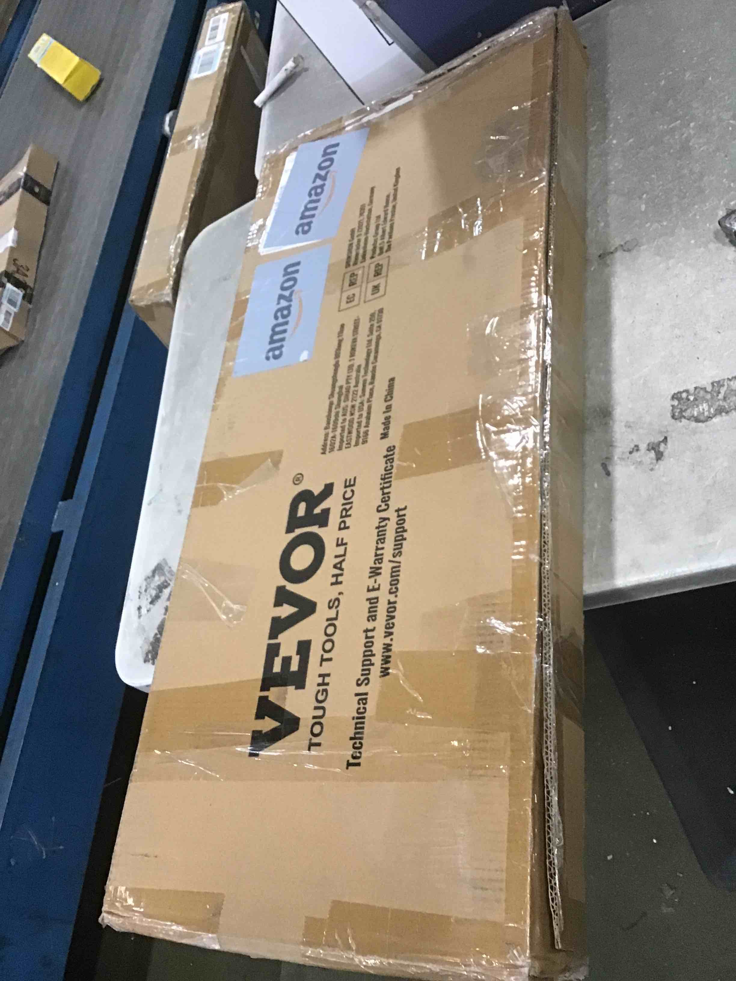 https://s3.amazonaws.com/lotting-images-prod/bidfta/BLU6519030_1719329658234.jpeg