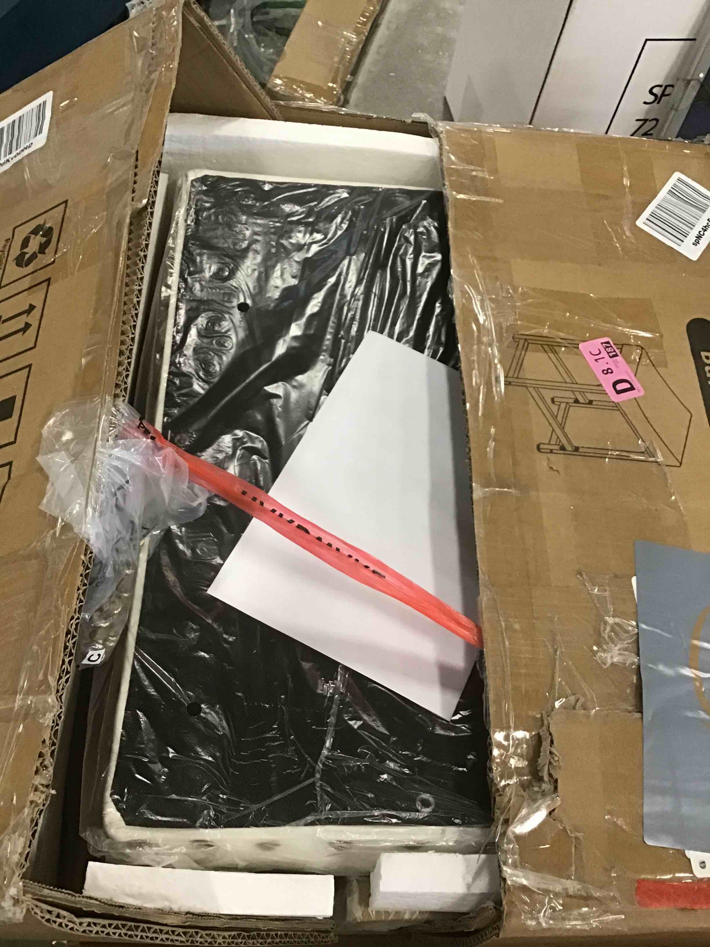 https://s3.amazonaws.com/lotting-images-prod/bidfta/BLU6519055_1719332839064.jpeg