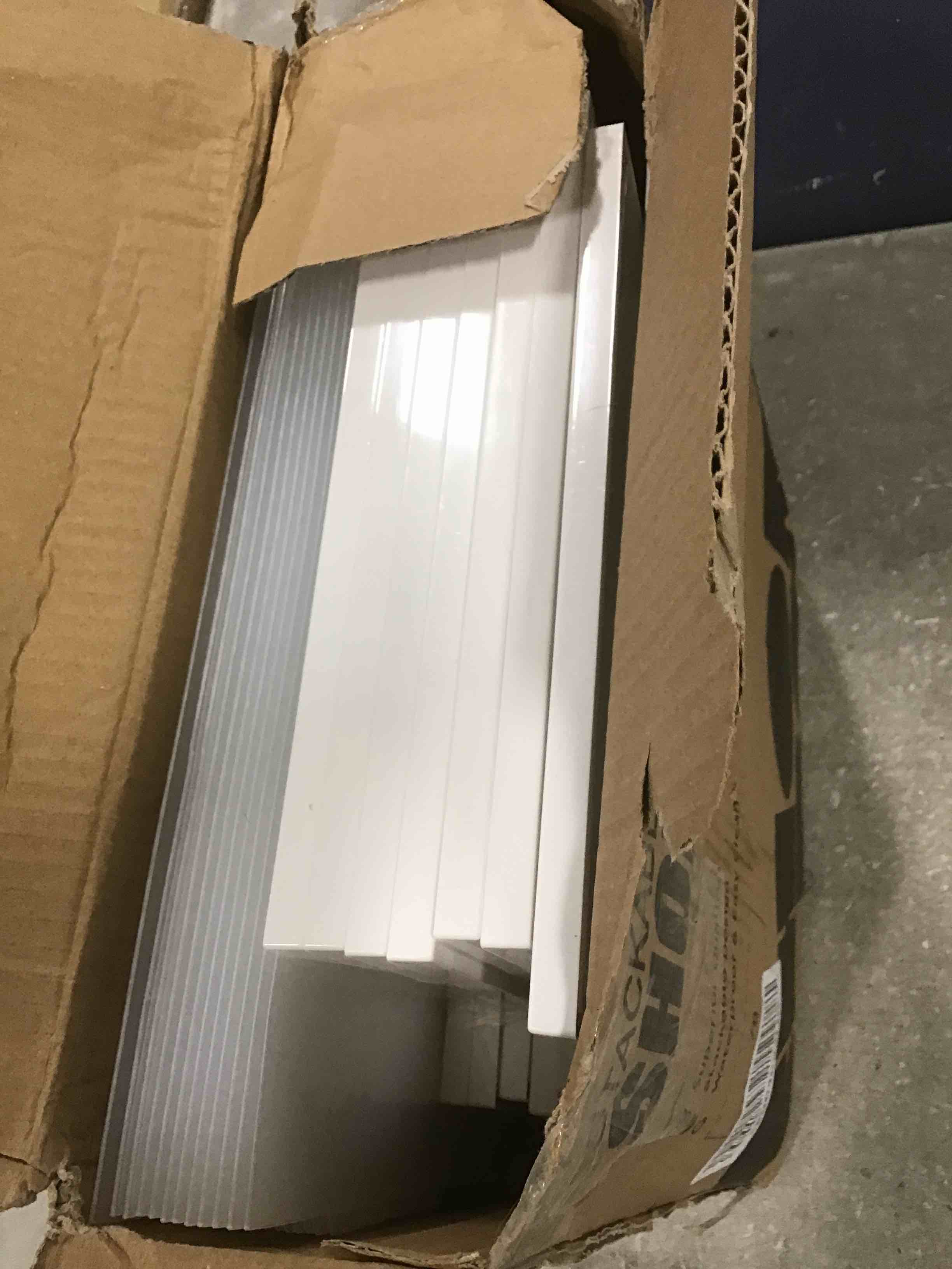 https://s3.amazonaws.com/lotting-images-prod/bidfta/BLU6519095_1719338962160.jpeg