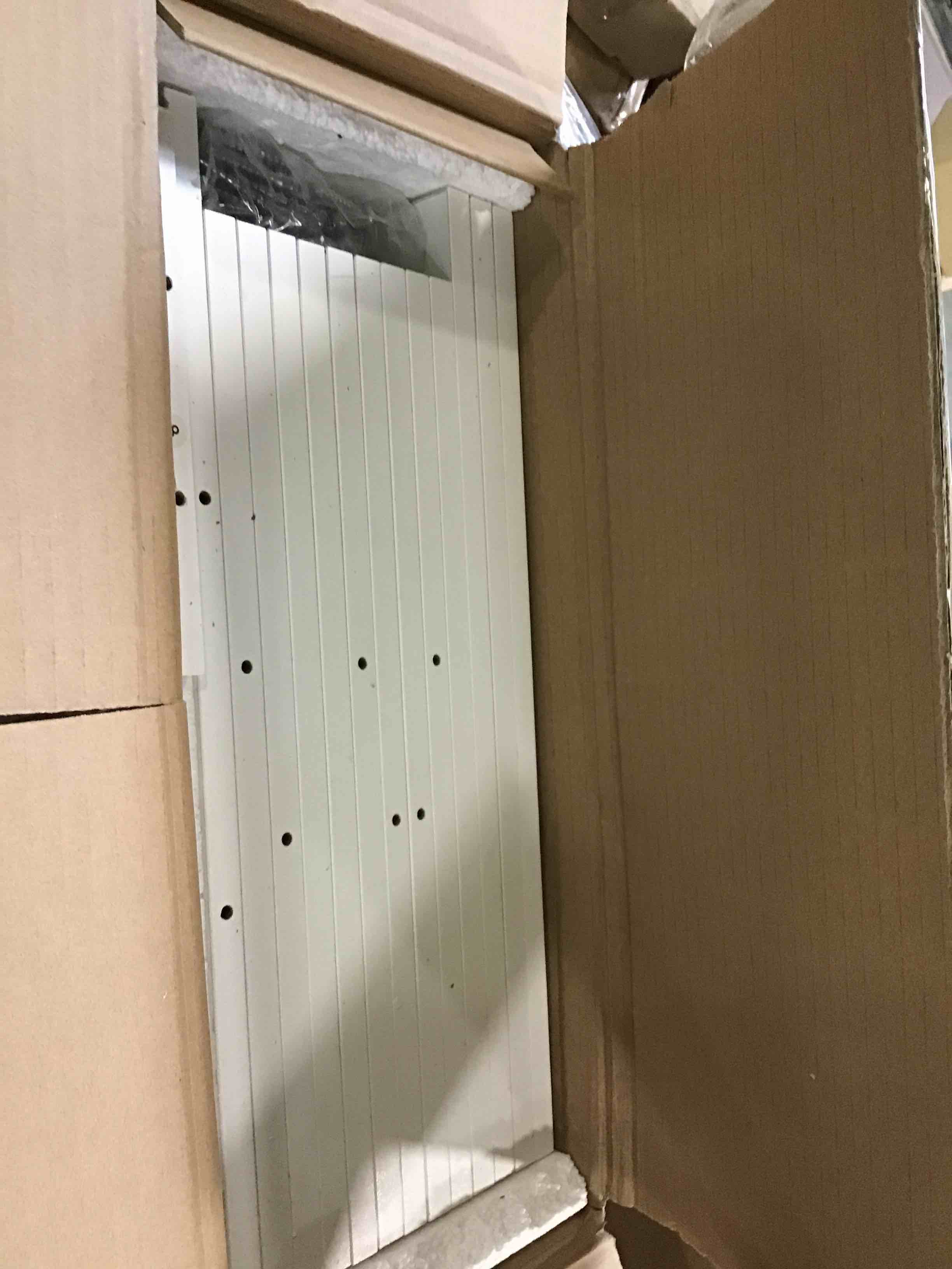 https://s3.amazonaws.com/lotting-images-prod/bidfta/BLU6521012_1718385242625.jpeg