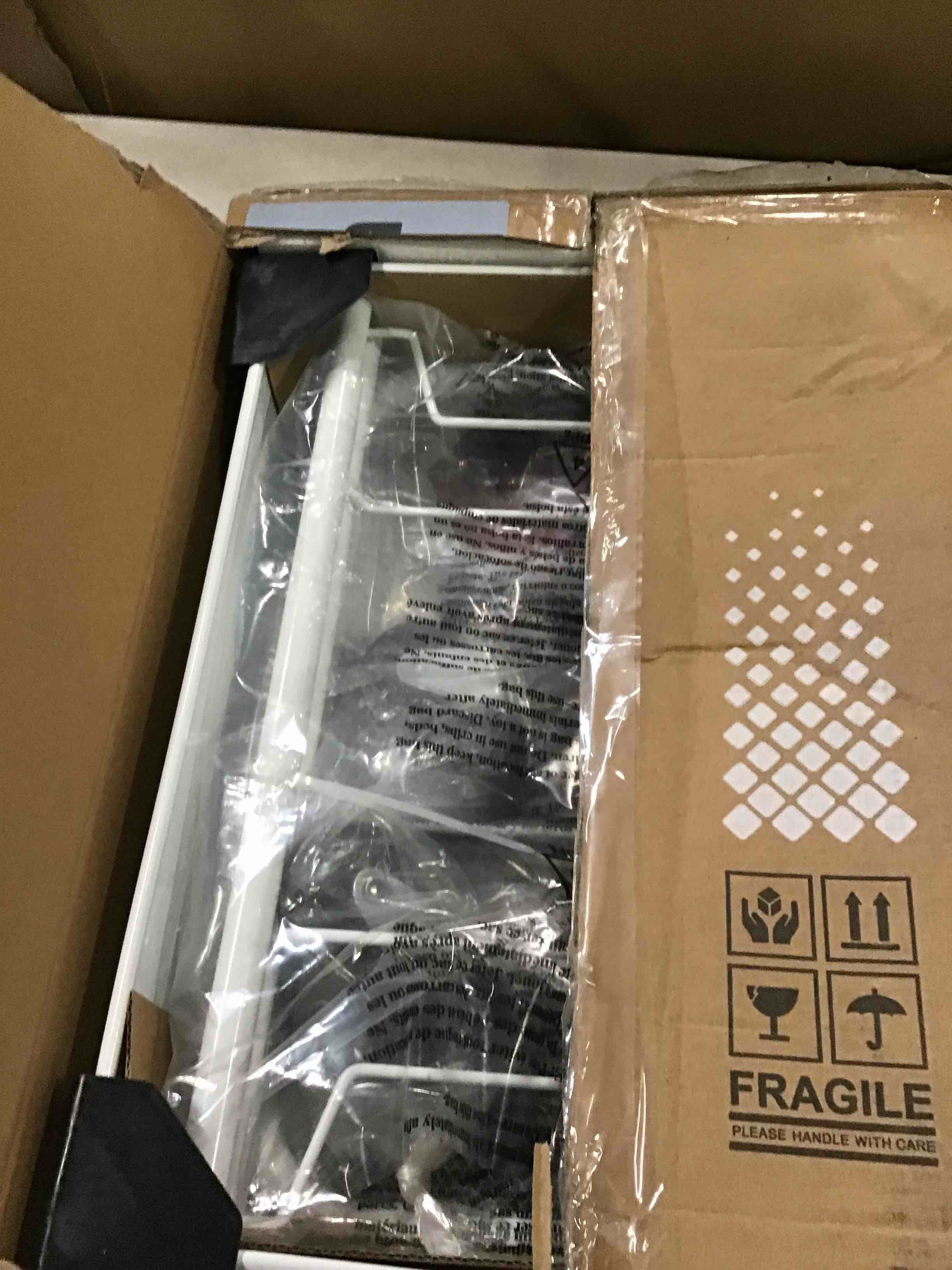 https://s3.amazonaws.com/lotting-images-prod/bidfta/BLU6521225_1718454029733.jpeg