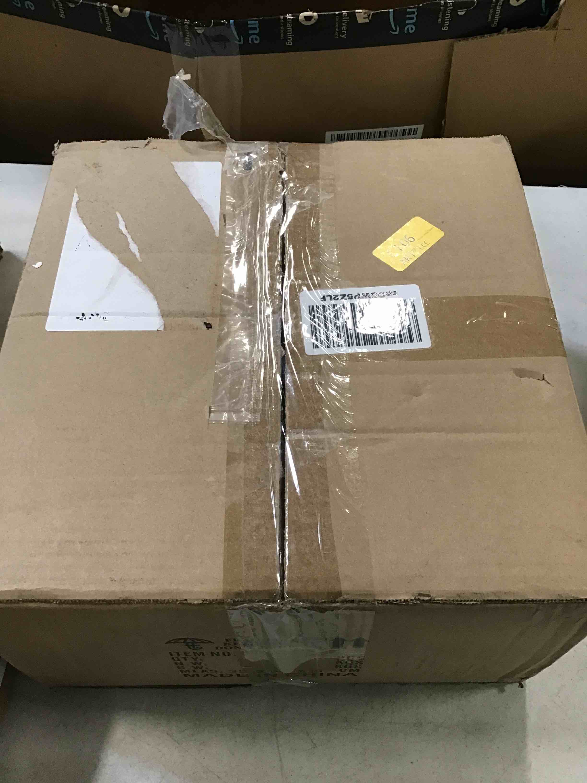 https://s3.amazonaws.com/lotting-images-prod/bidfta/BLU6521469_1718476049745.jpeg