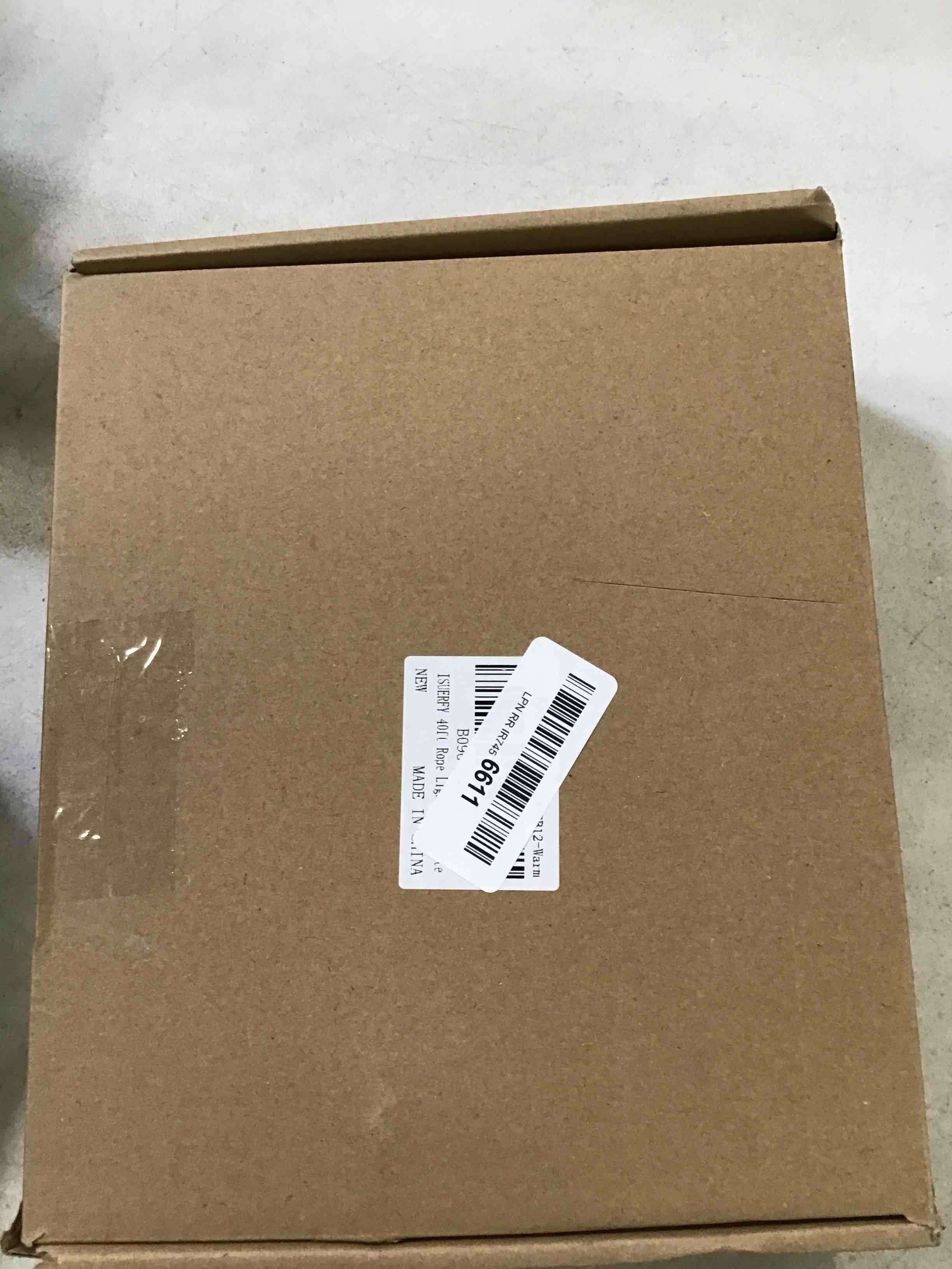 https://s3.amazonaws.com/lotting-images-prod/bidfta/BLU6521471_1718476162780.jpeg