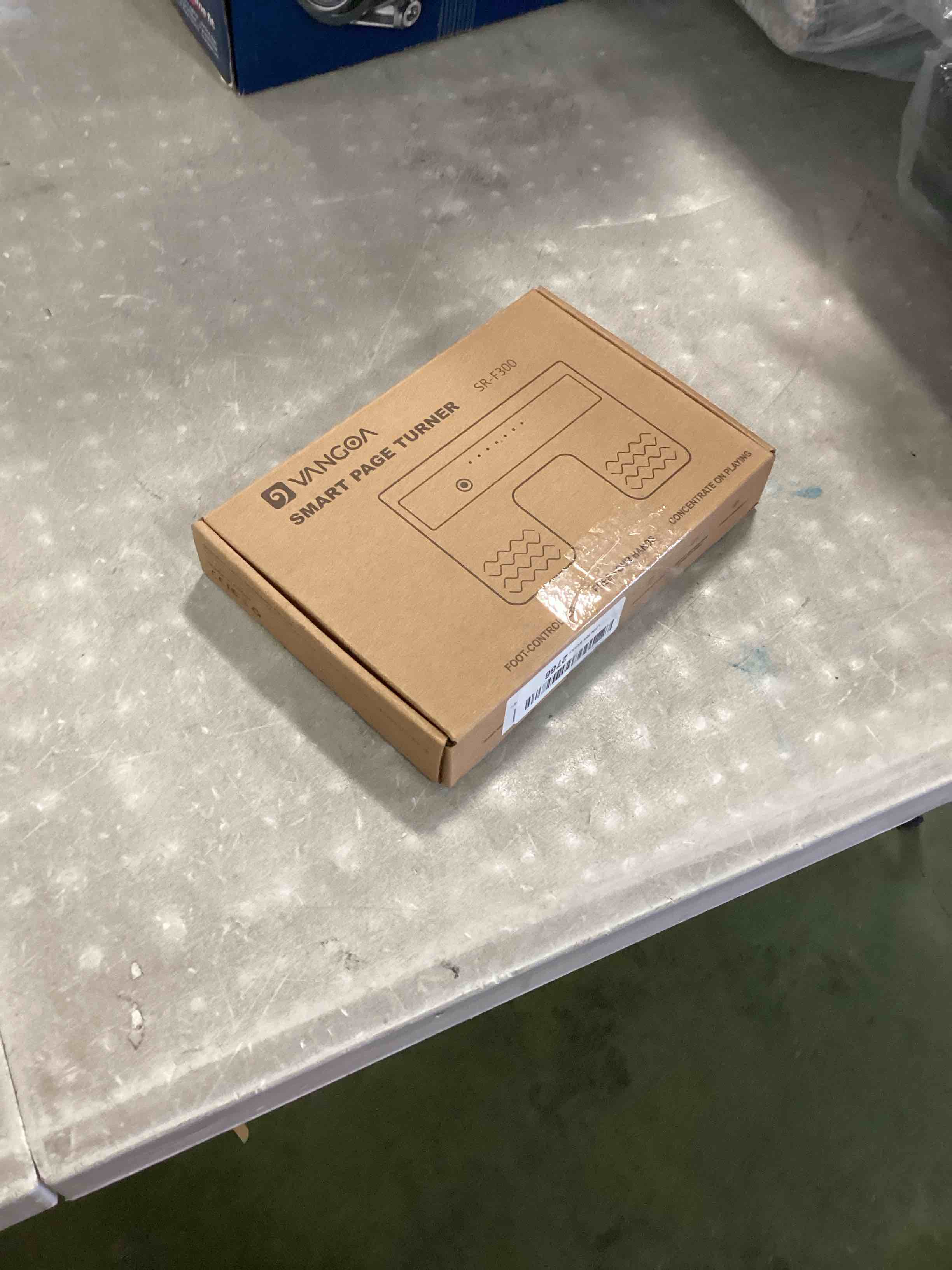 https://s3.amazonaws.com/lotting-images-prod/bidfta/BLU6523060_1719587994784.jpeg