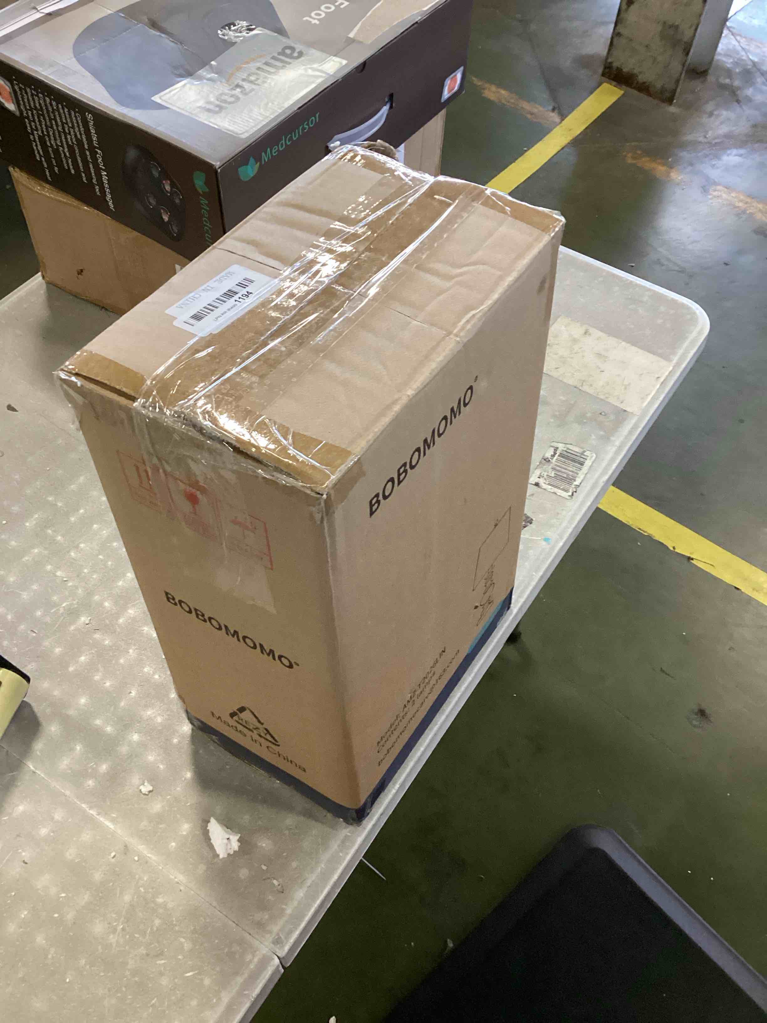 https://s3.amazonaws.com/lotting-images-prod/bidfta/BLU6523157_1719600683671.jpeg