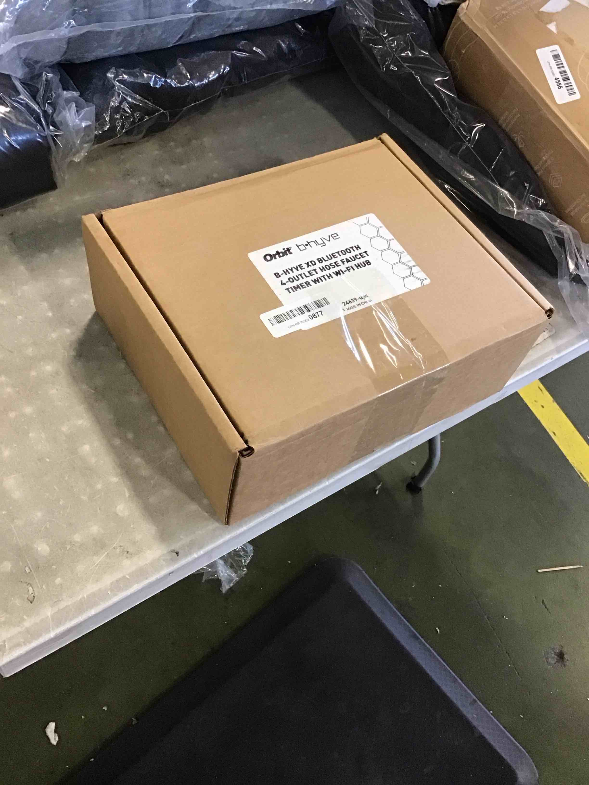 https://s3.amazonaws.com/lotting-images-prod/bidfta/BLU6523498_1719861391907.jpeg