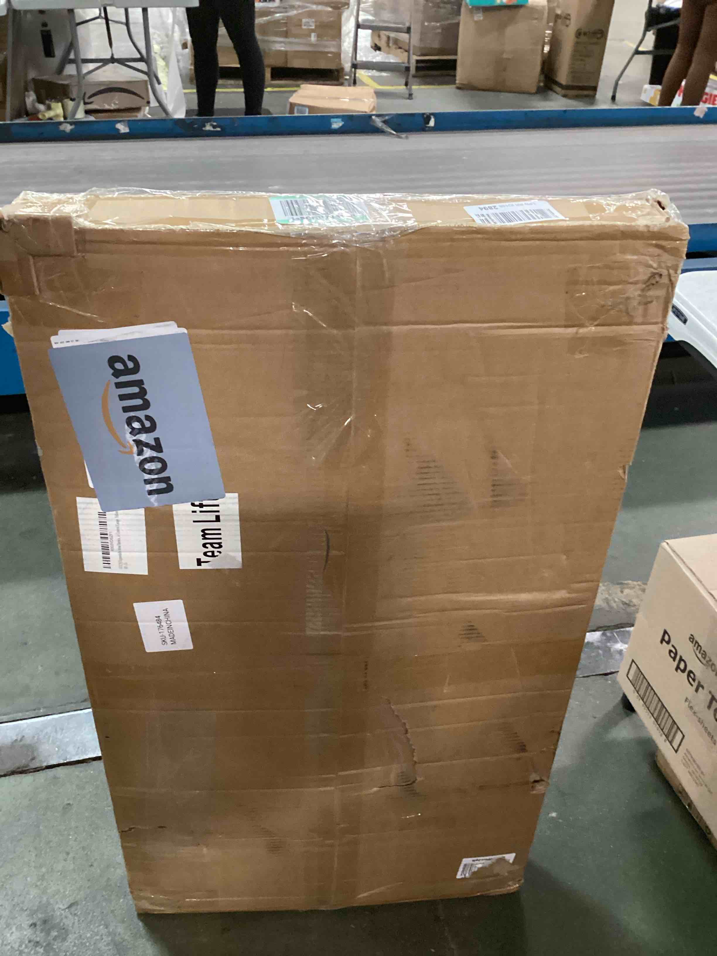https://s3.amazonaws.com/lotting-images-prod/bidfta/BLU6525599_1719967846366.jpeg