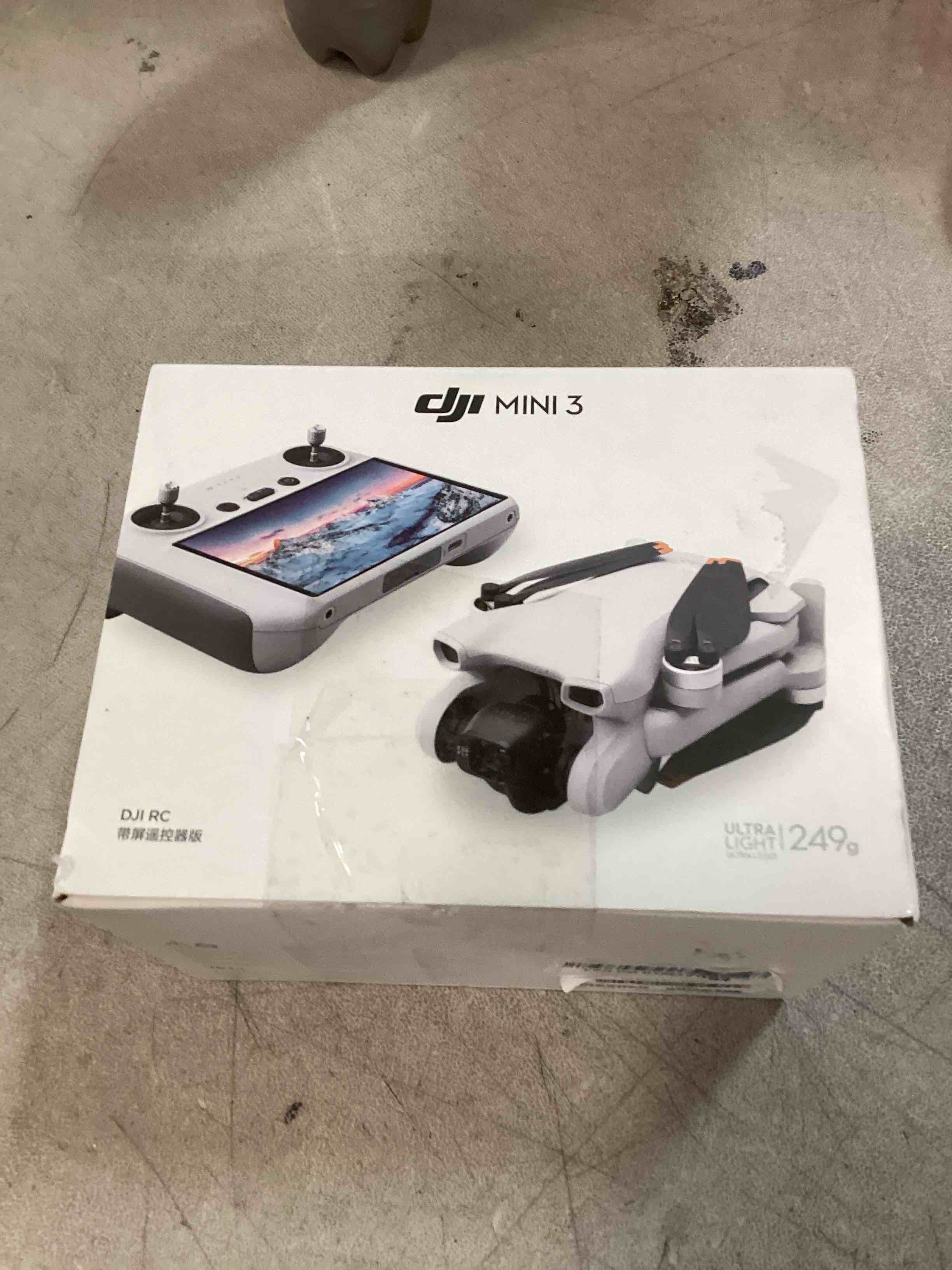 https://s3.amazonaws.com/lotting-images-prod/bidfta/BLU6525832_1720474198485.jpeg