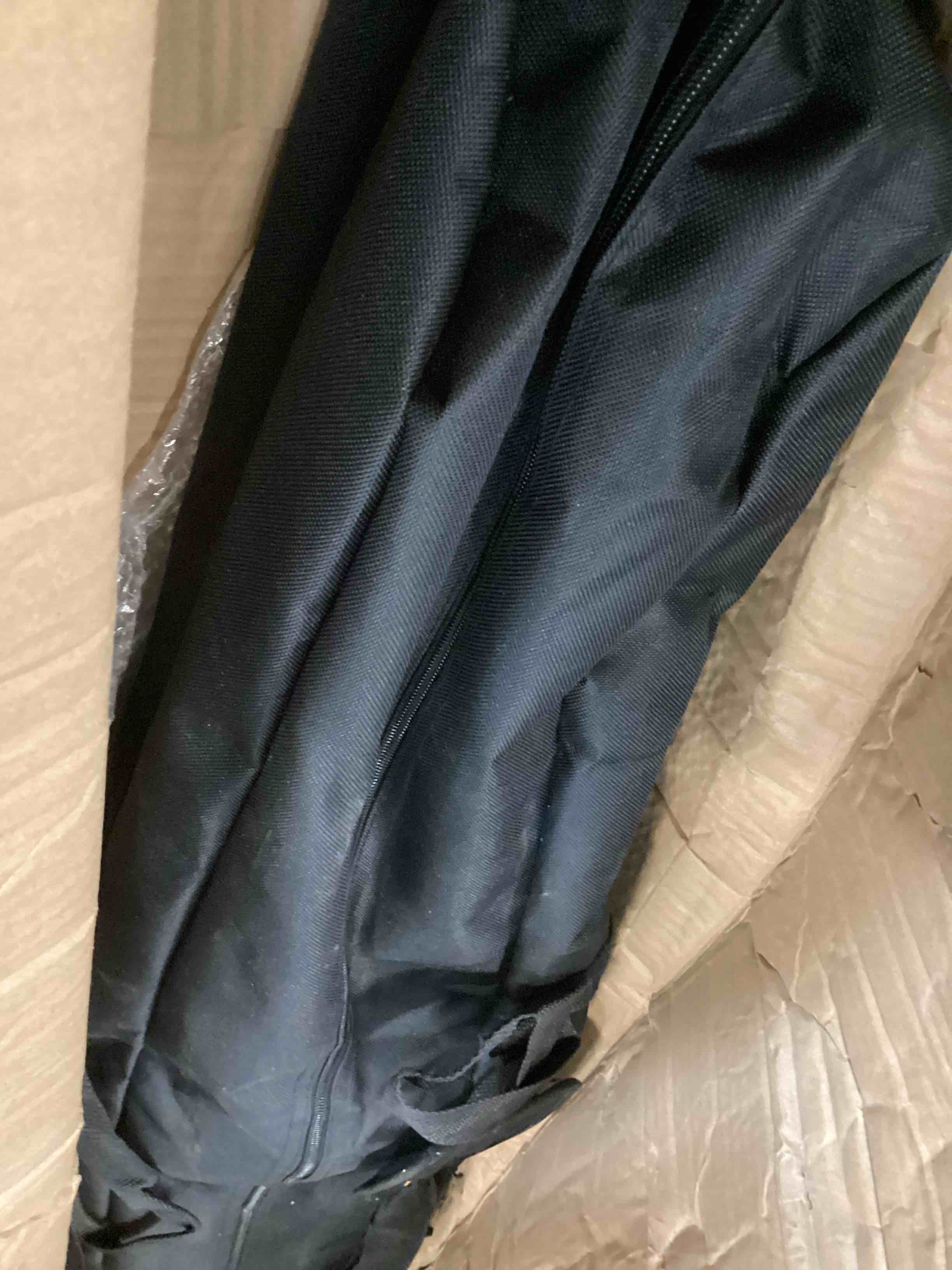 https://s3.amazonaws.com/lotting-images-prod/bidfta/BLU6526405_1720622772476.jpeg