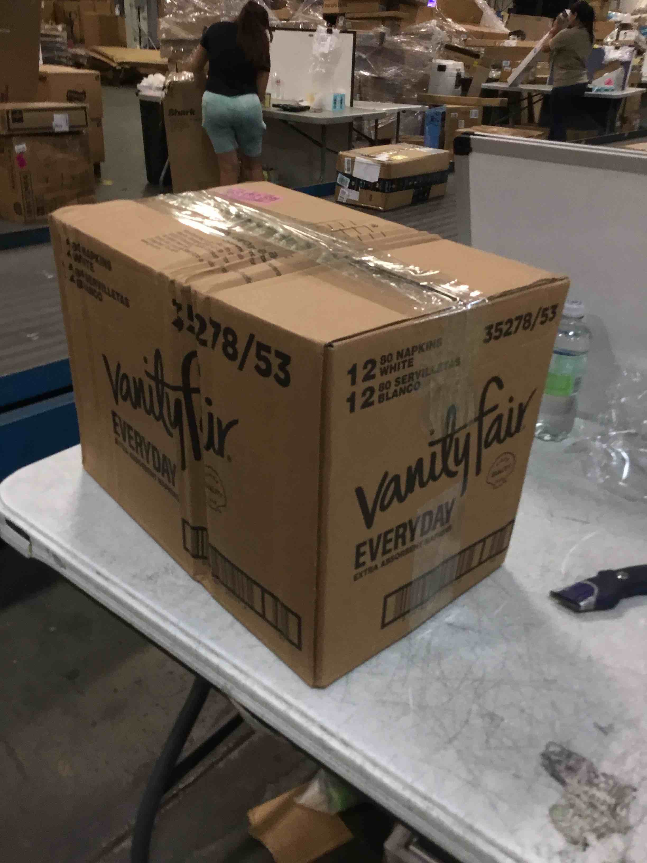 https://s3.amazonaws.com/lotting-images-prod/bidfta/BLU6526629_1720664323069.jpeg