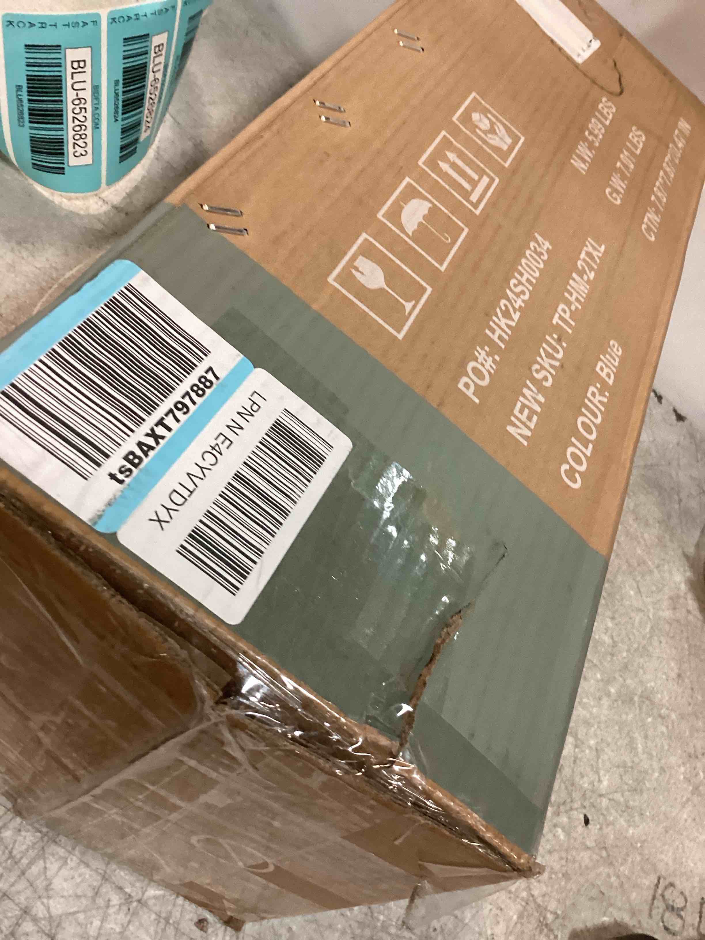 https://s3.amazonaws.com/lotting-images-prod/bidfta/BLU6526812_1720720871343.jpeg