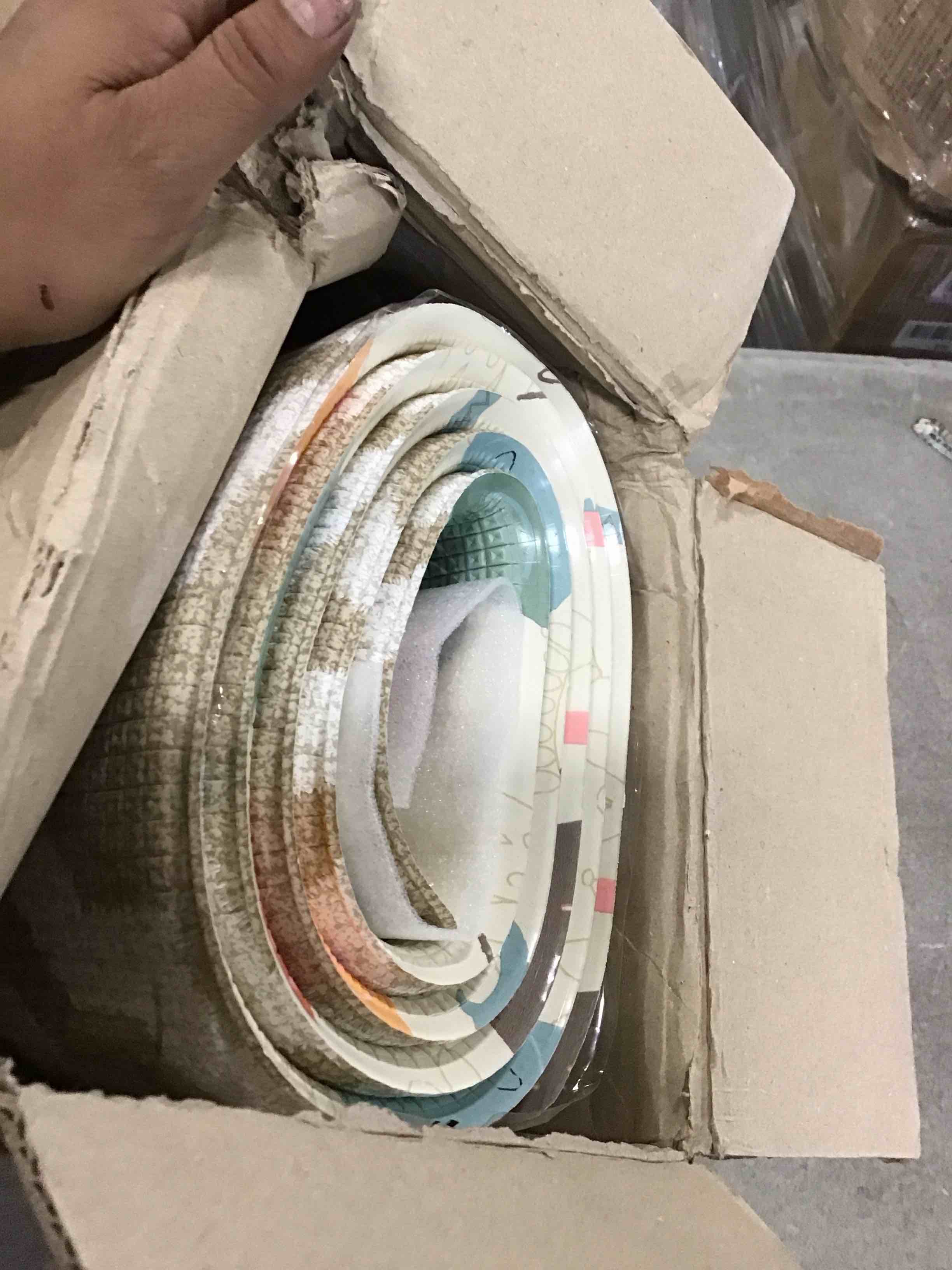 https://s3.amazonaws.com/lotting-images-prod/bidfta/BLU6527279_1719426544302.jpeg