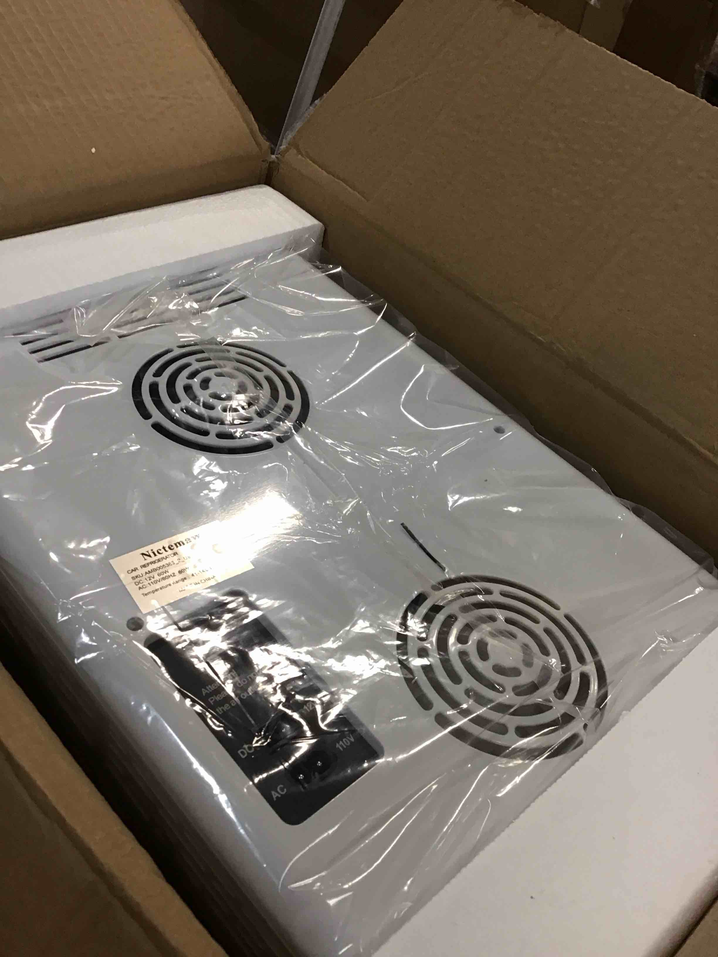 https://s3.amazonaws.com/lotting-images-prod/bidfta/BLU6527807_1719590308632.jpeg