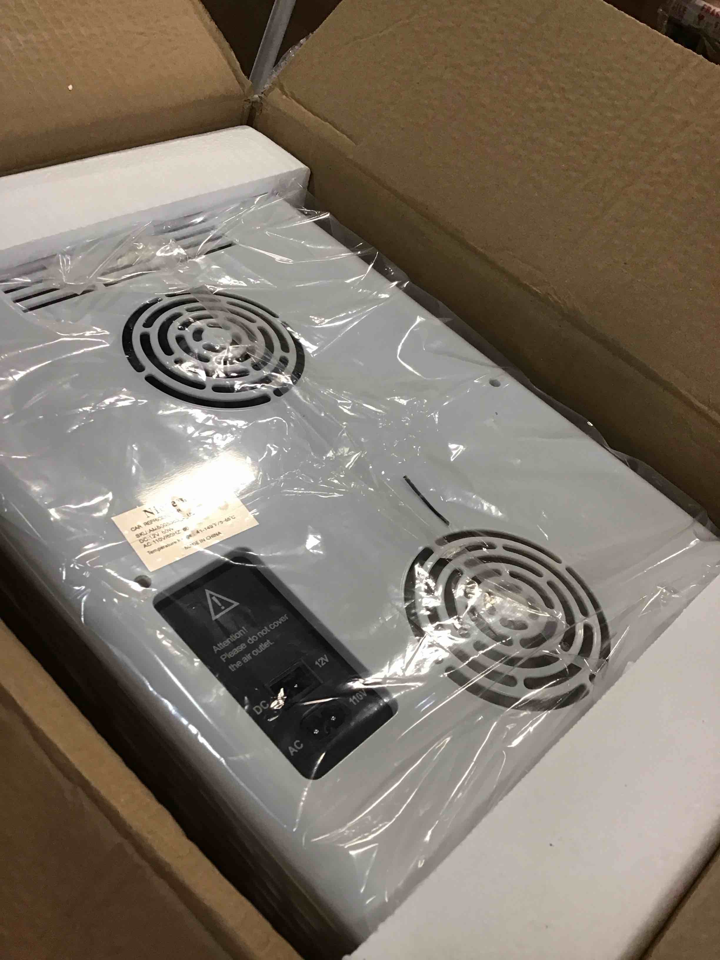 https://s3.amazonaws.com/lotting-images-prod/bidfta/BLU6527807_1719590310339.jpeg