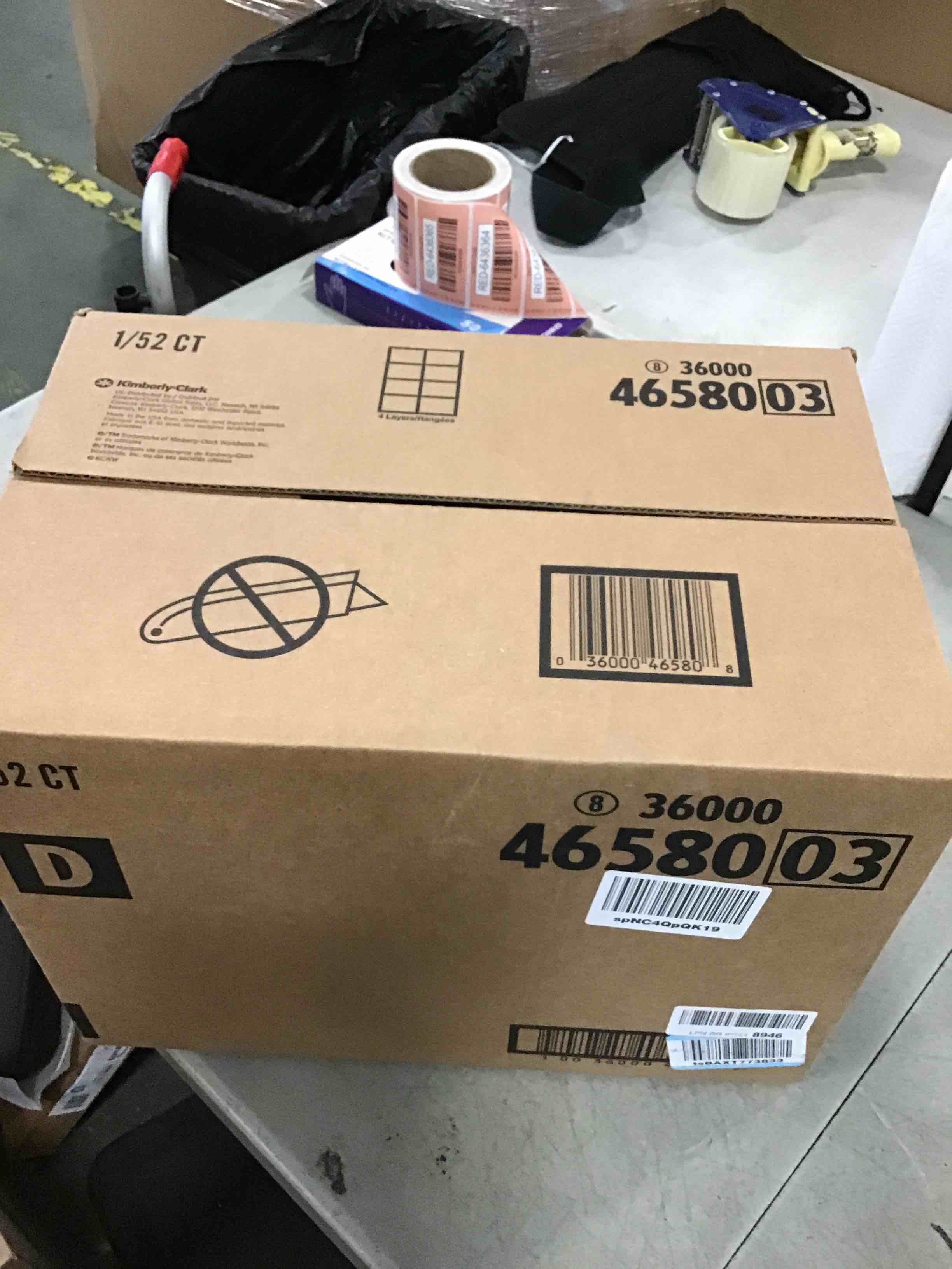 https://s3.amazonaws.com/lotting-images-prod/bidfta/BLU6527933_1719919902220.jpeg