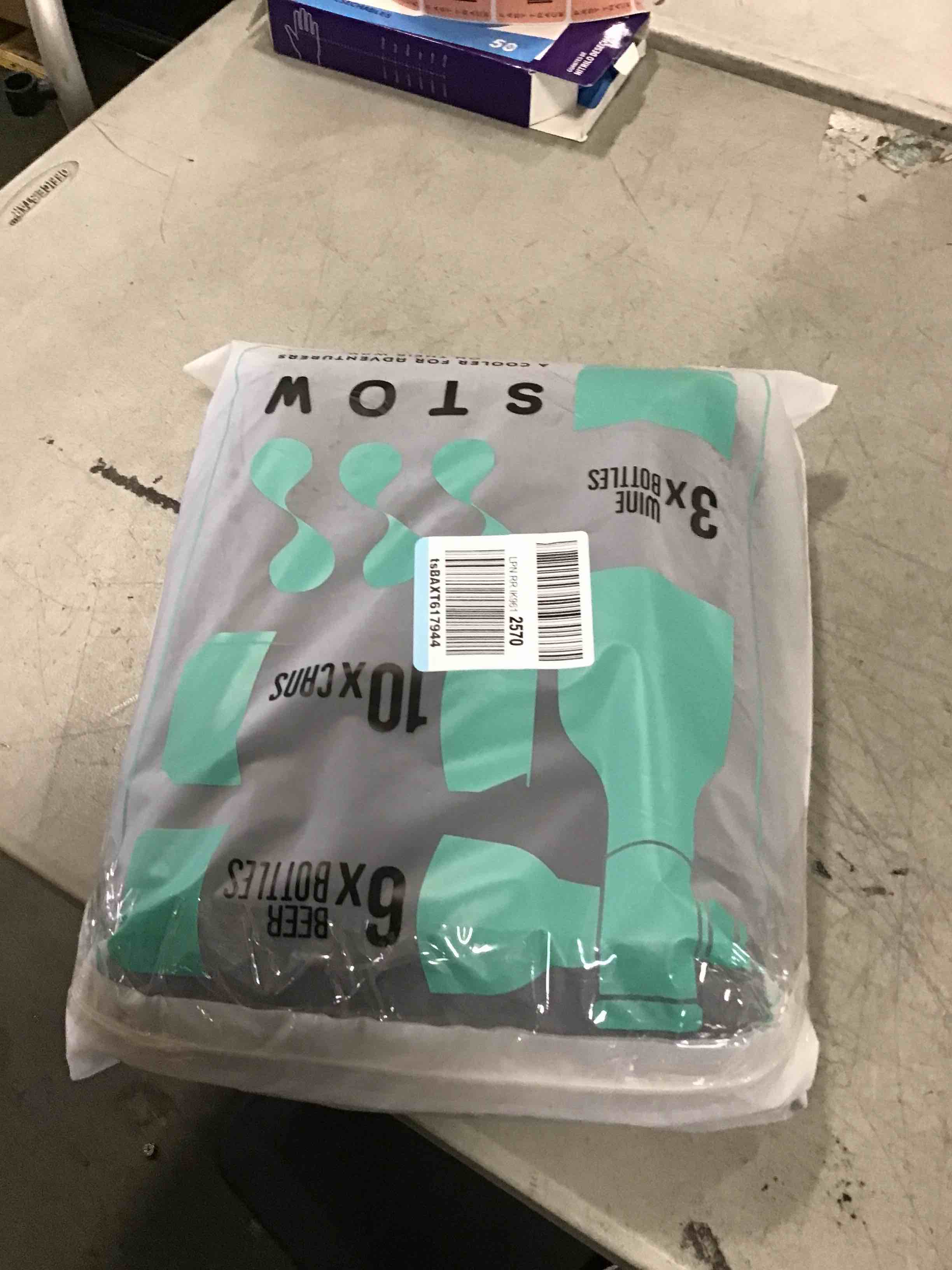 https://s3.amazonaws.com/lotting-images-prod/bidfta/BLU6527935_1719920086872.jpeg