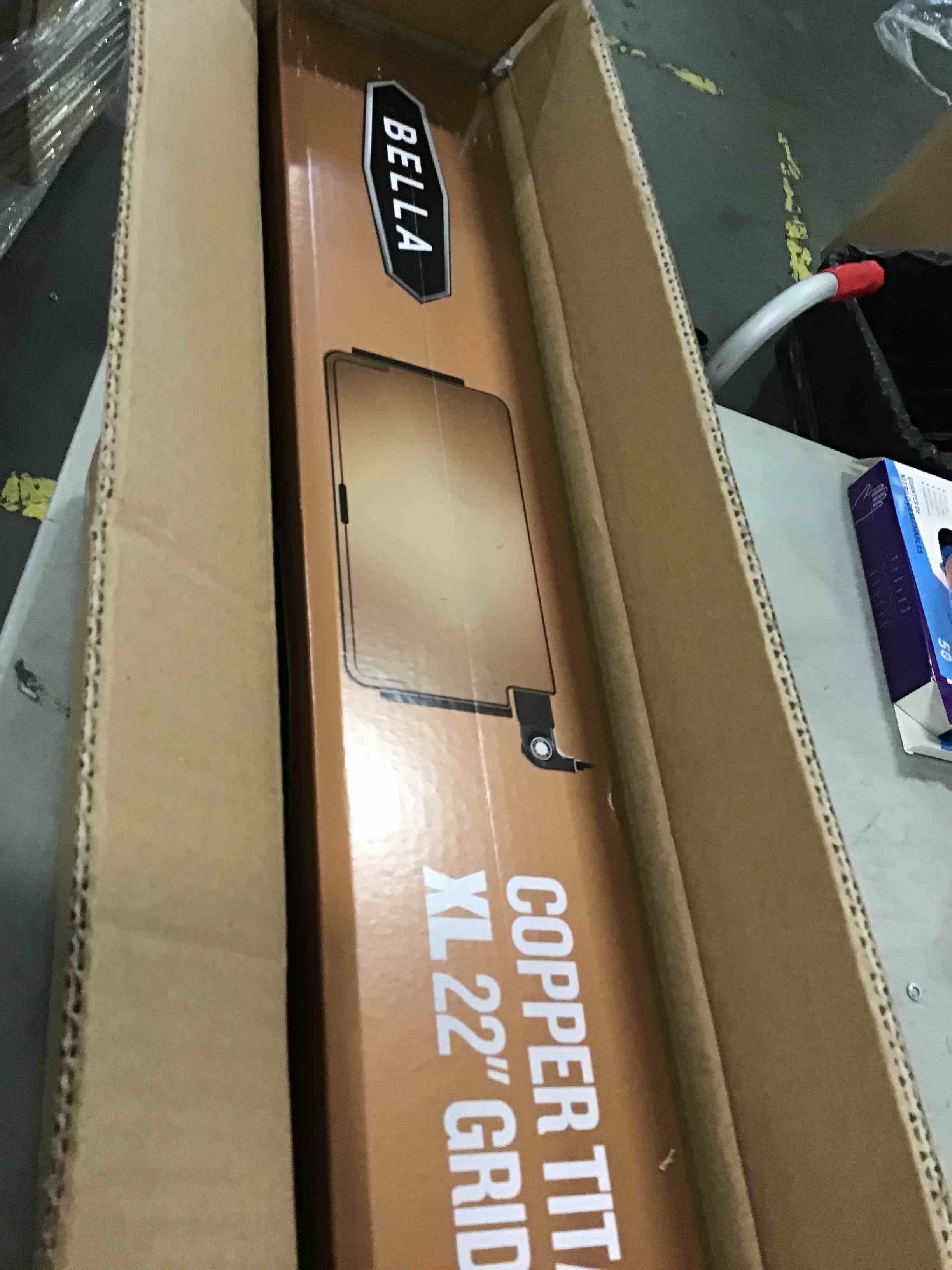 https://s3.amazonaws.com/lotting-images-prod/bidfta/BLU6527955_1719921869406.jpeg