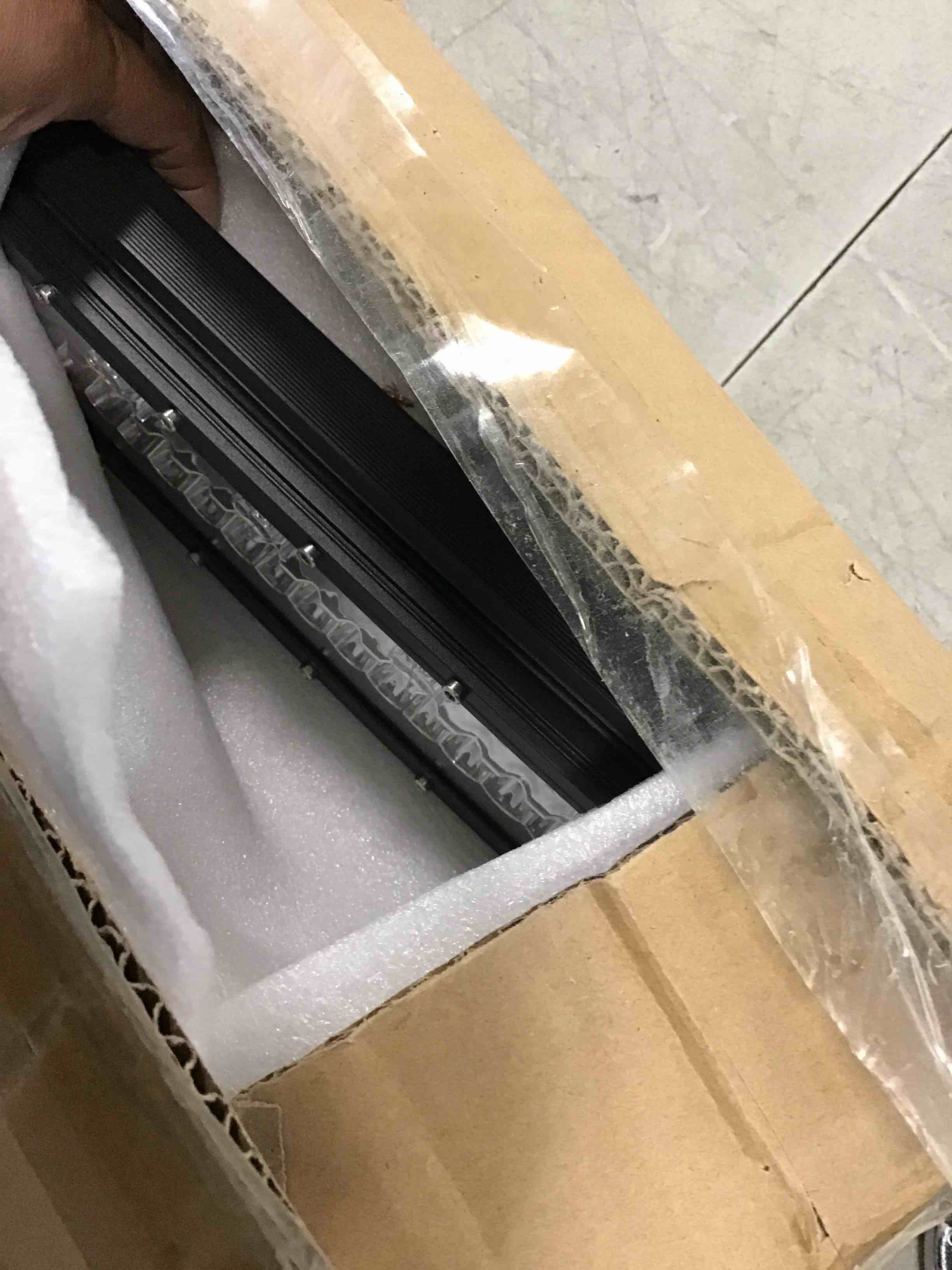 https://s3.amazonaws.com/lotting-images-prod/bidfta/BLU6527998_1719926939444.jpeg