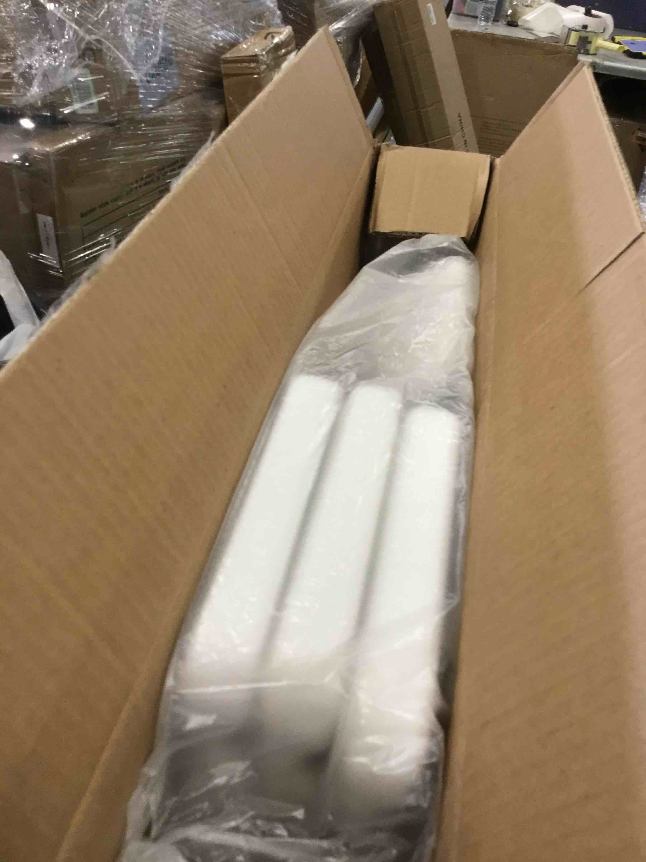 https://s3.amazonaws.com/lotting-images-prod/bidfta/BLU6528134_1719946425734.jpeg