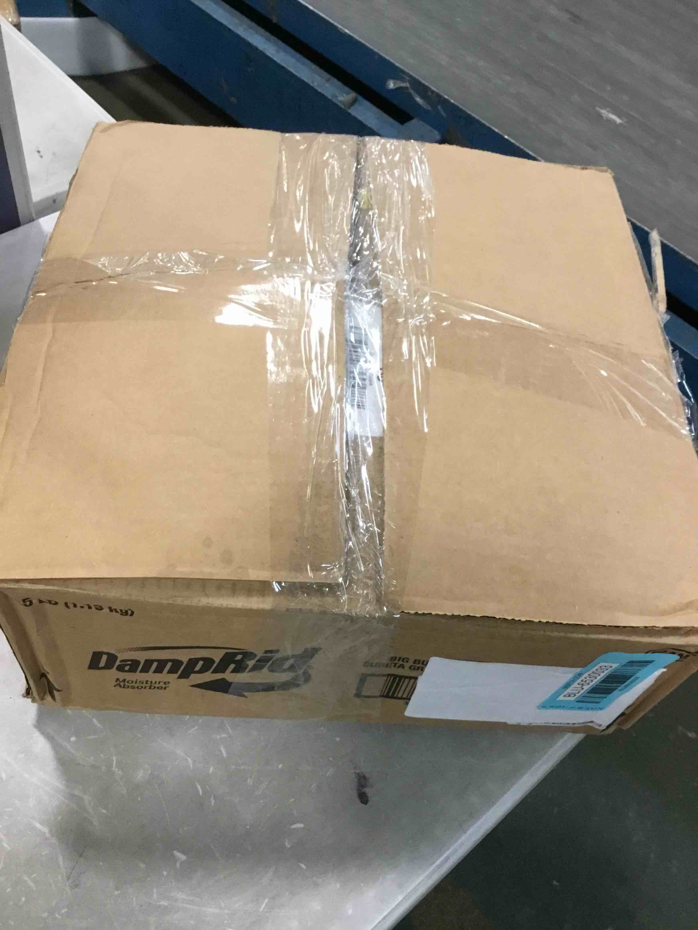 https://s3.amazonaws.com/lotting-images-prod/bidfta/BLU6530033_1719331850055.jpeg