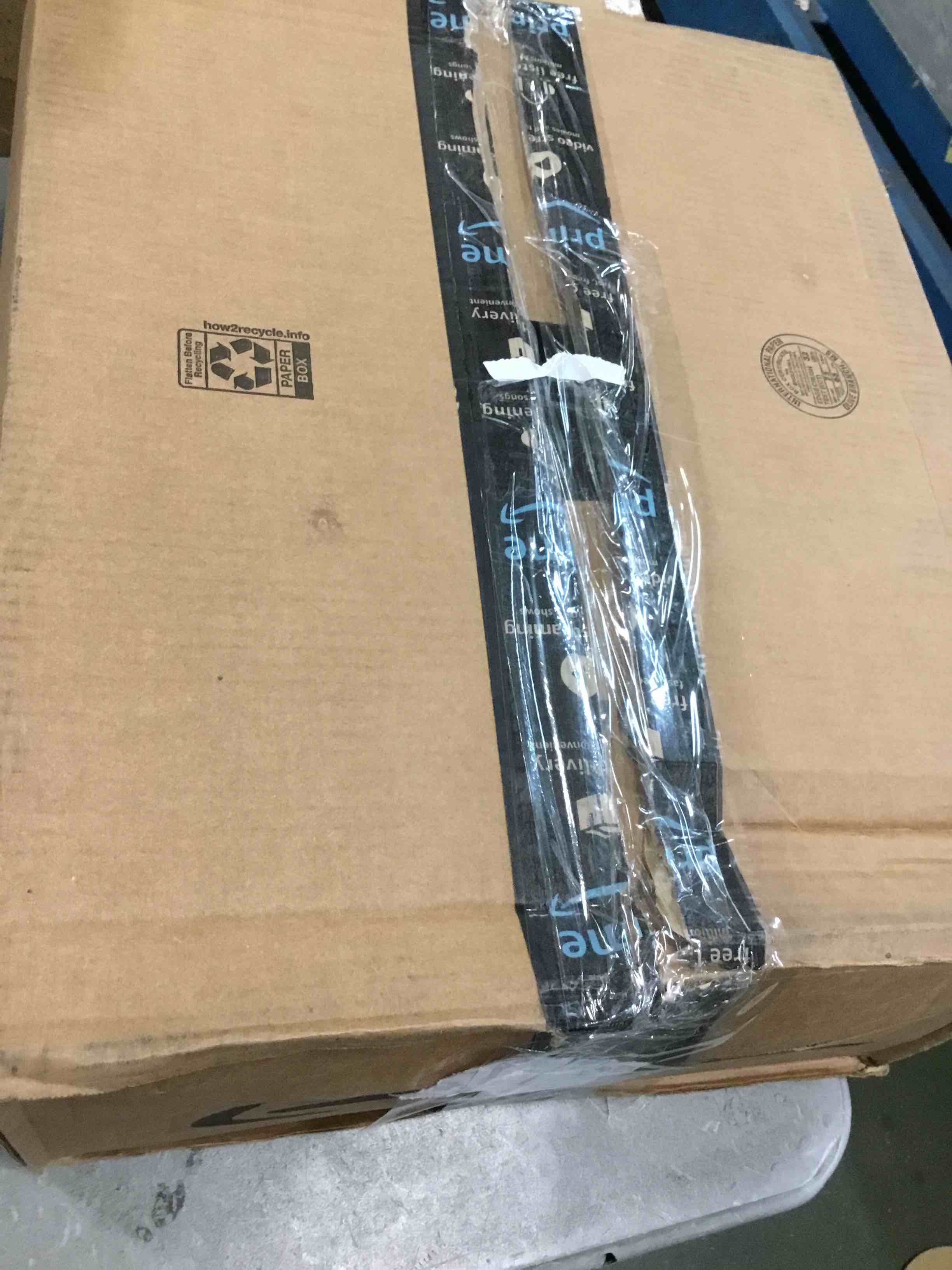 https://s3.amazonaws.com/lotting-images-prod/bidfta/BLU6530693_1719512175815.jpeg