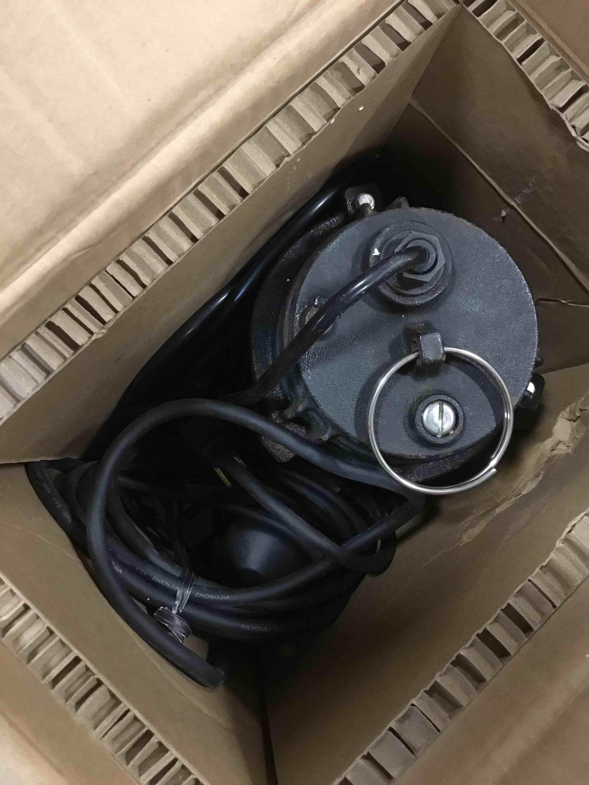 https://s3.amazonaws.com/lotting-images-prod/bidfta/BLU6531033_1719588730731.jpeg