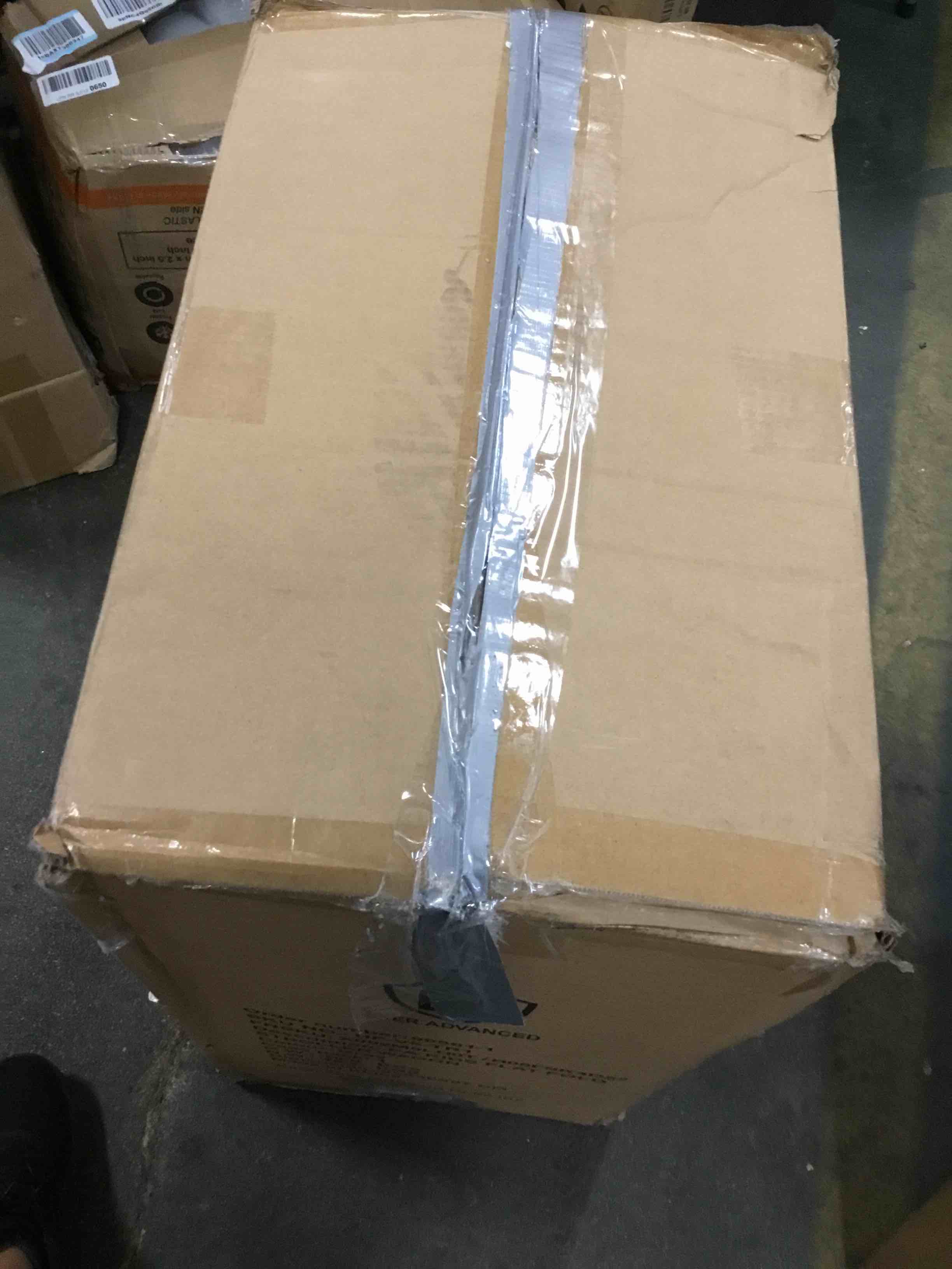 https://s3.amazonaws.com/lotting-images-prod/bidfta/BLU6531132_1719603406223.jpeg
