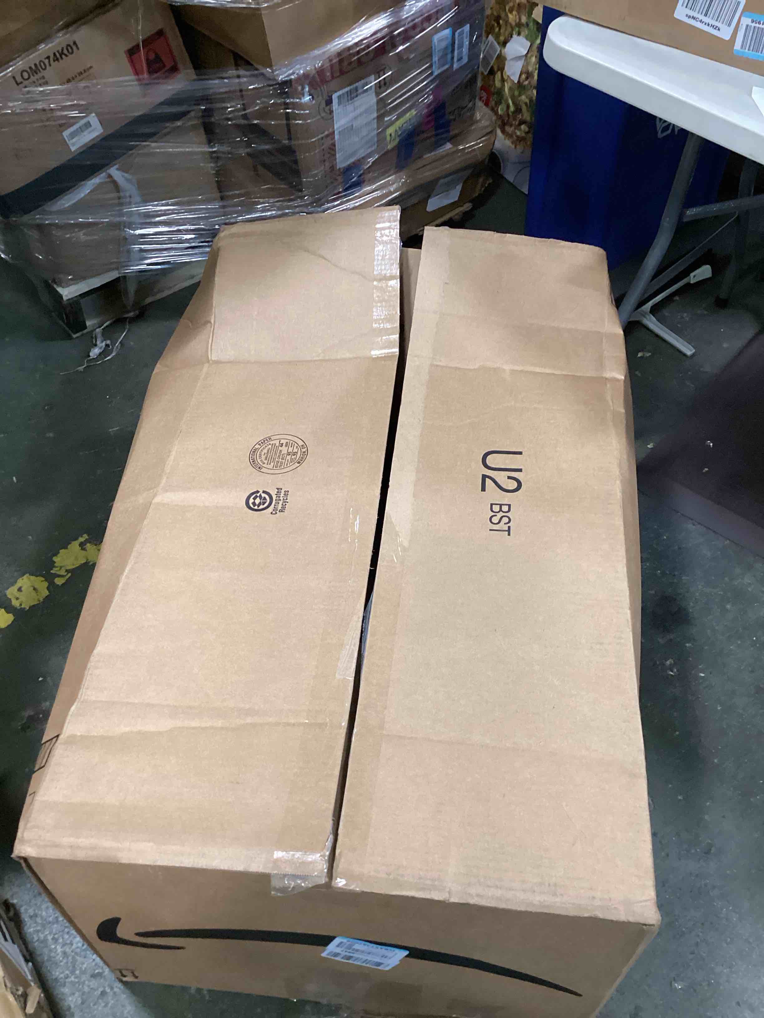 https://s3.amazonaws.com/lotting-images-prod/bidfta/BLU6531211_1719626958595.jpeg