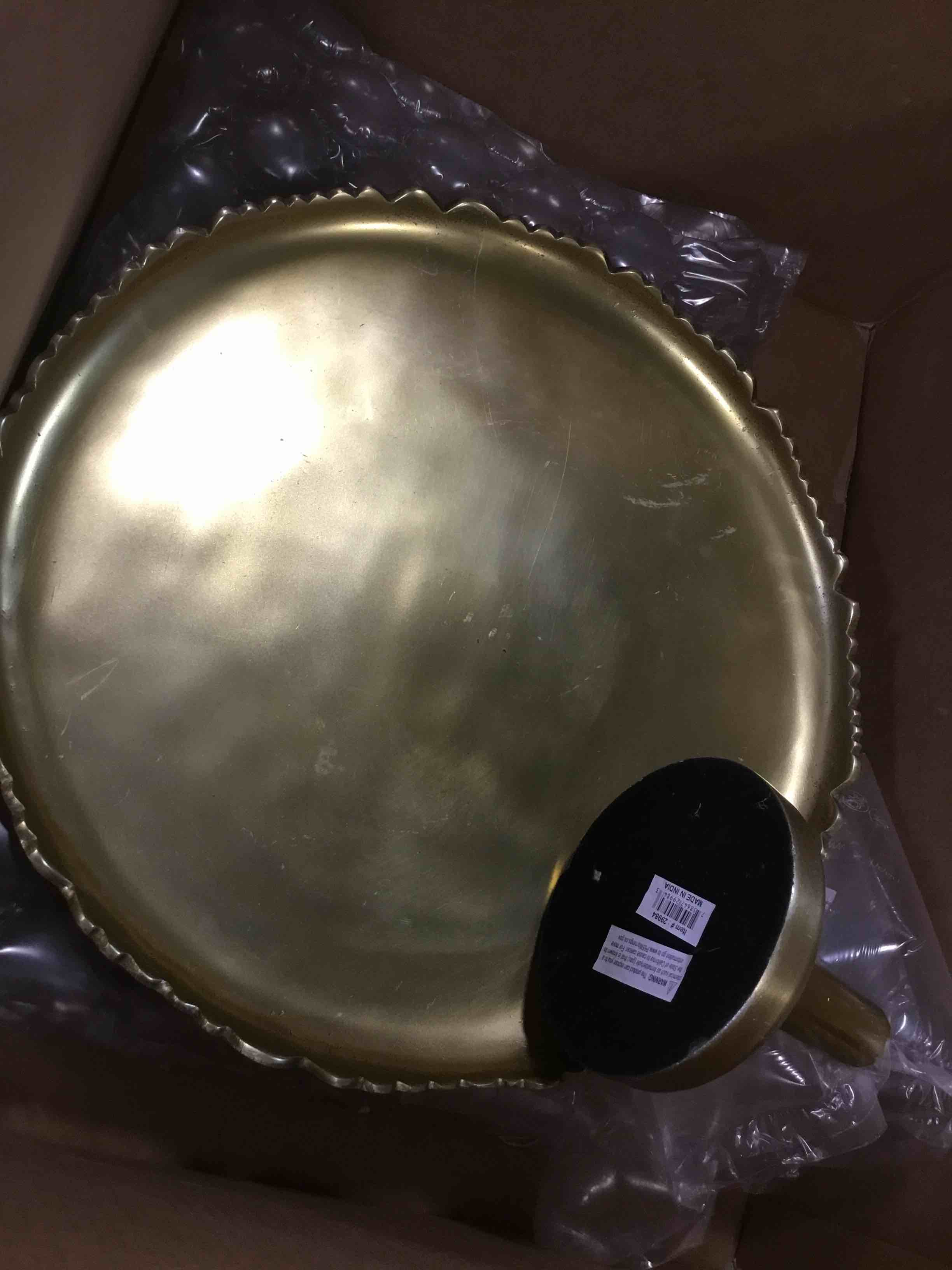 https://s3.amazonaws.com/lotting-images-prod/bidfta/BLU6531401_1719848611790.jpeg