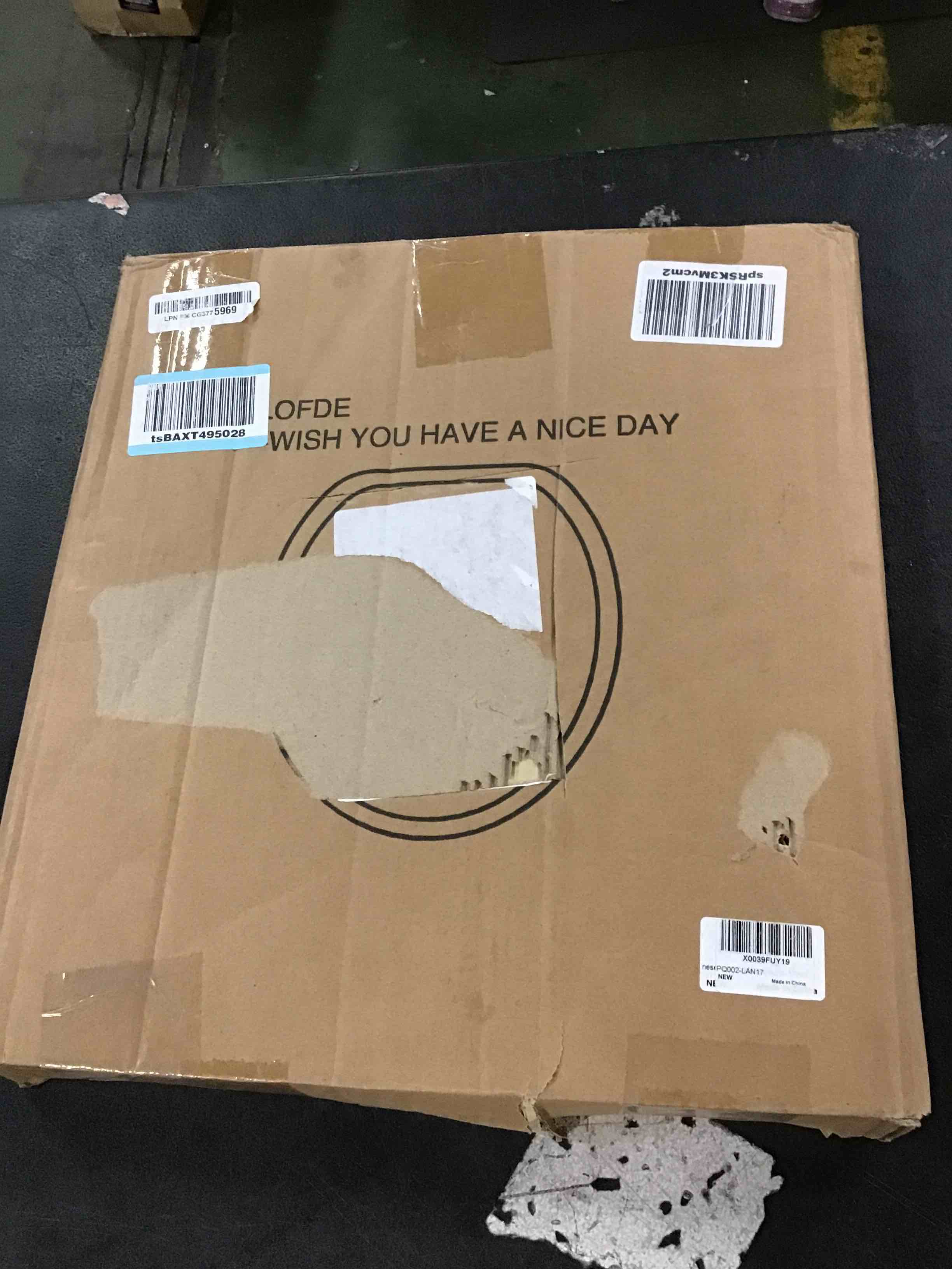 https://s3.amazonaws.com/lotting-images-prod/bidfta/BLU6531511_1719835368241.jpeg