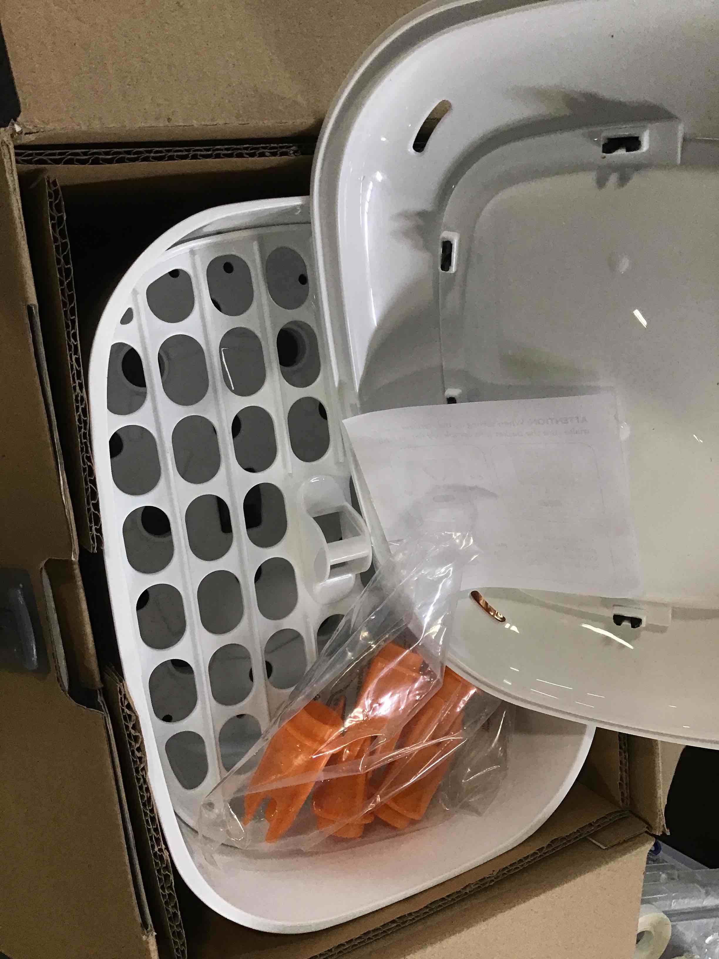 https://s3.amazonaws.com/lotting-images-prod/bidfta/BLU6531630_1719850949091.jpeg