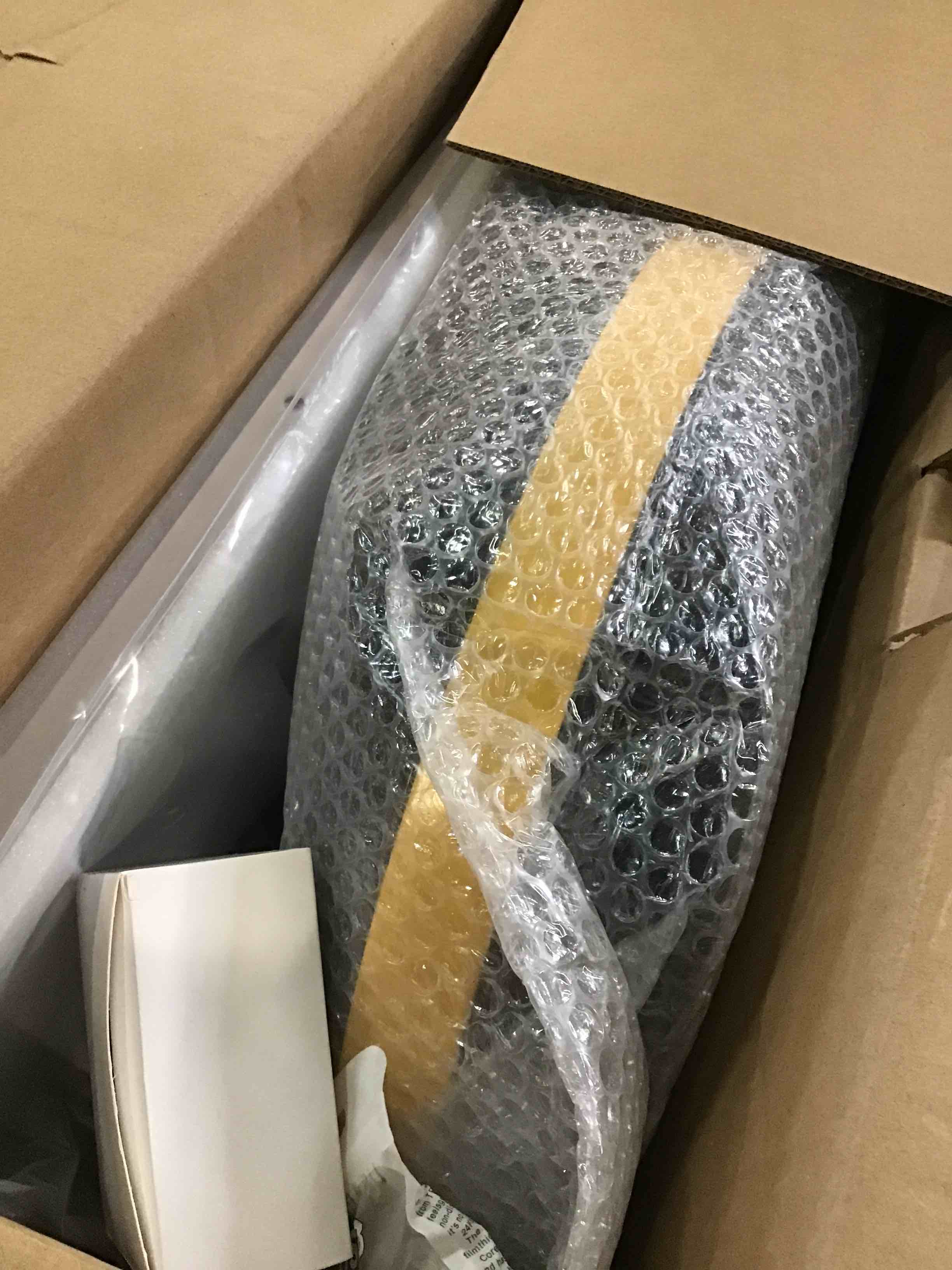 https://s3.amazonaws.com/lotting-images-prod/bidfta/BLU6531899_1719948894914.jpeg