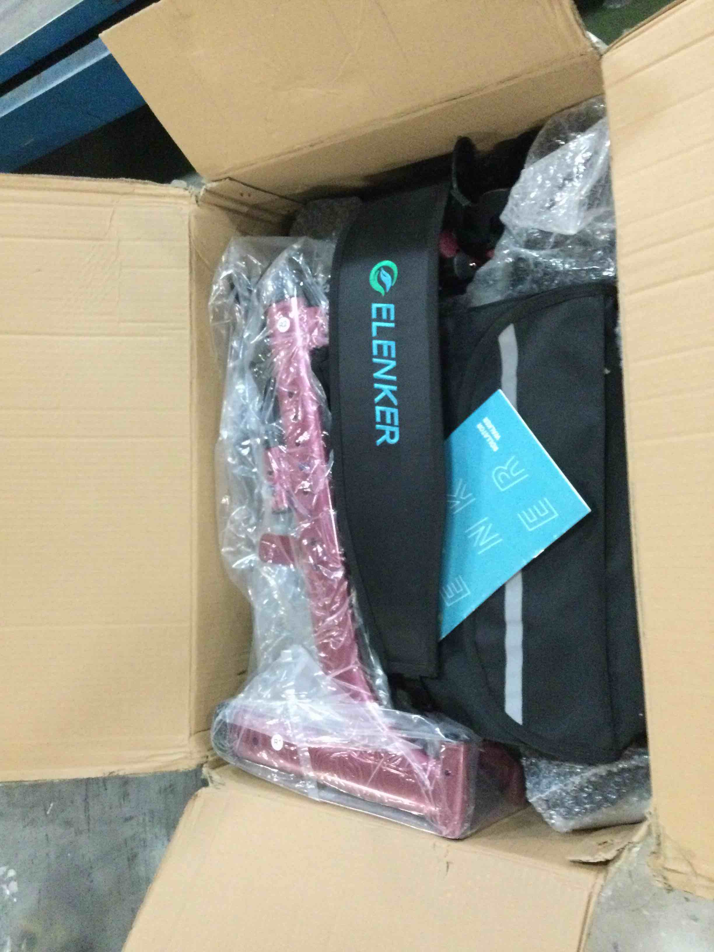 https://s3.amazonaws.com/lotting-images-prod/bidfta/BLU6532010_1719981961853.jpeg