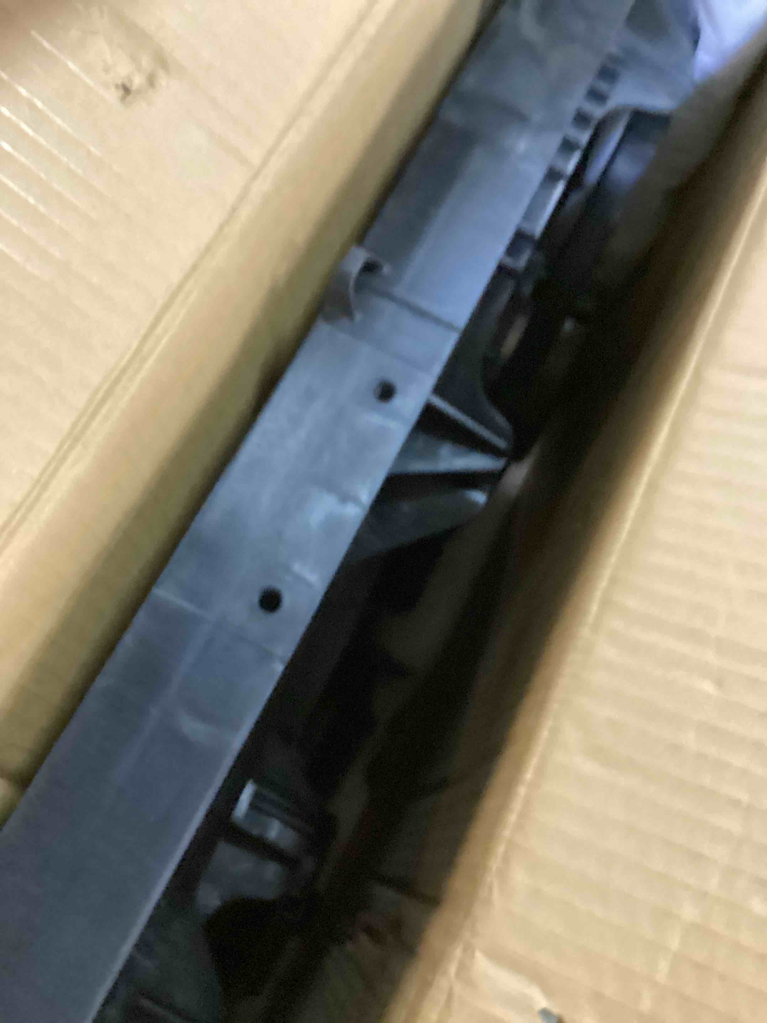 https://s3.amazonaws.com/lotting-images-prod/bidfta/BLU6532187_1720028872405.jpeg