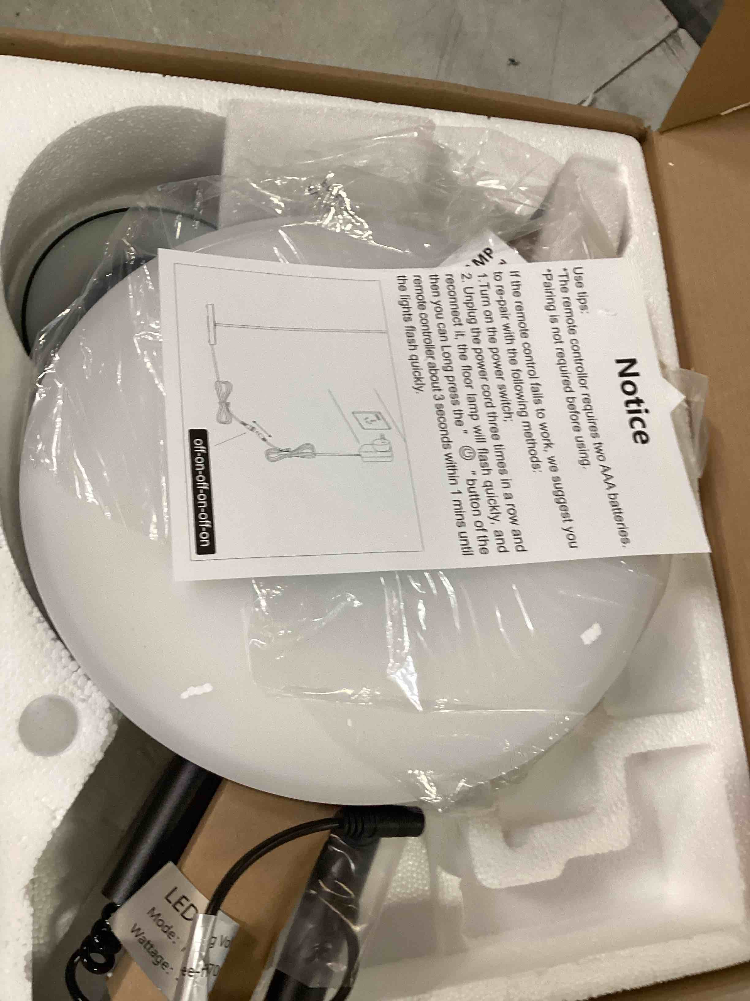 https://s3.amazonaws.com/lotting-images-prod/bidfta/BLU6532241_1720036759865.jpeg
