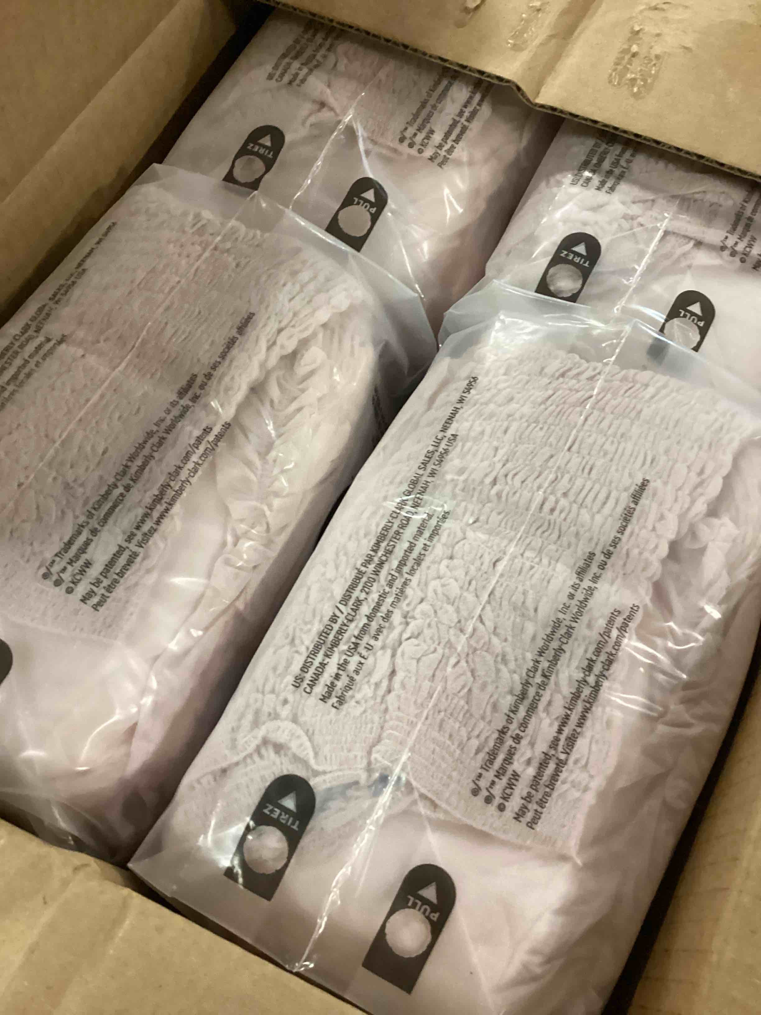 https://s3.amazonaws.com/lotting-images-prod/bidfta/BLU6532352_1720192305944.jpeg