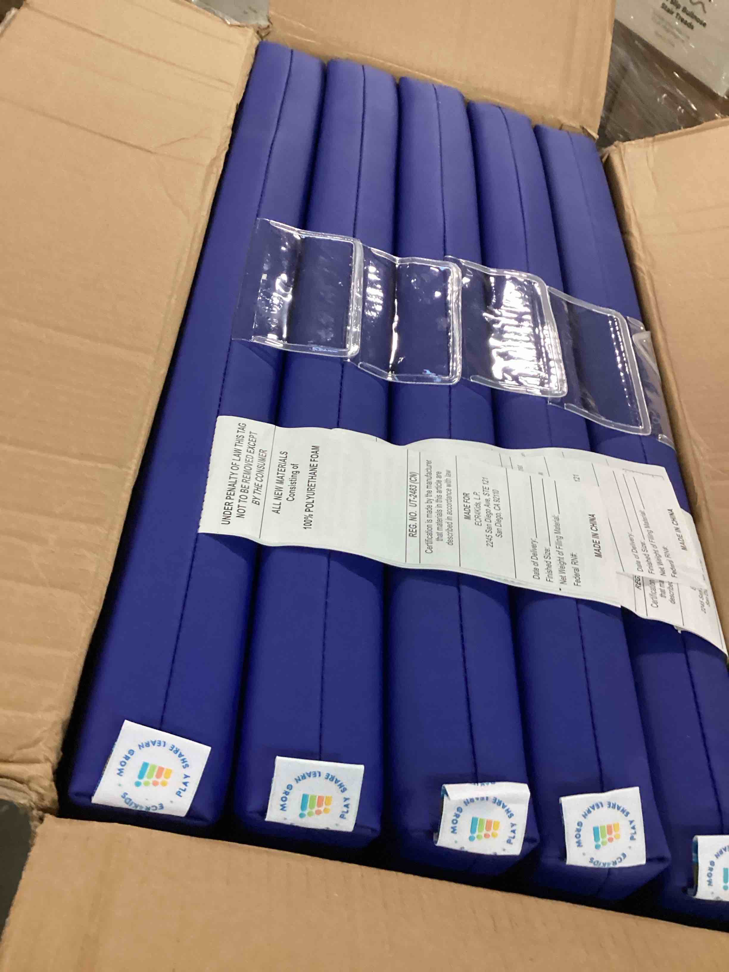 https://s3.amazonaws.com/lotting-images-prod/bidfta/BLU6532356_1720192740589.jpeg