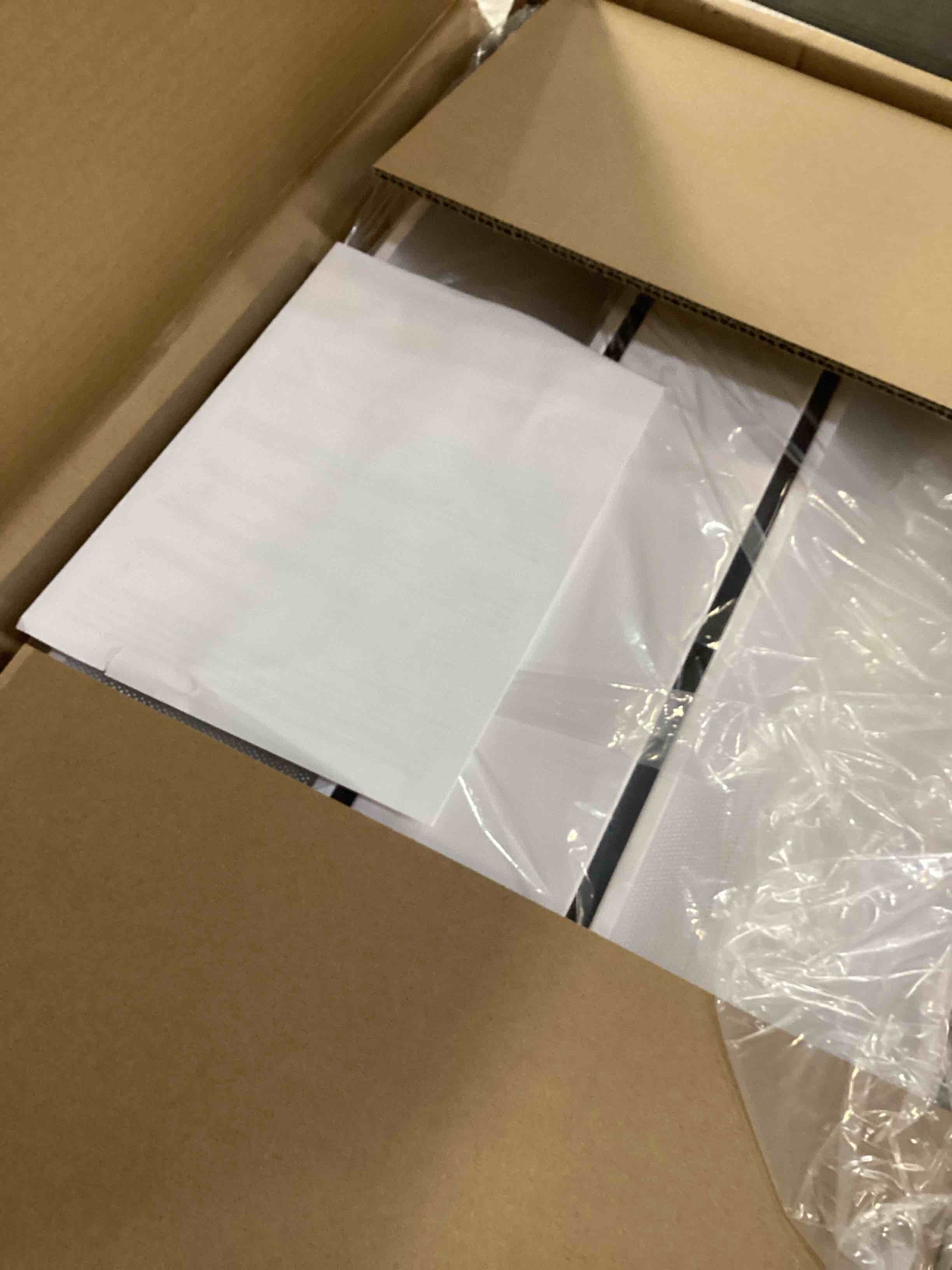 https://s3.amazonaws.com/lotting-images-prod/bidfta/BLU6532459_1720208179020.jpeg