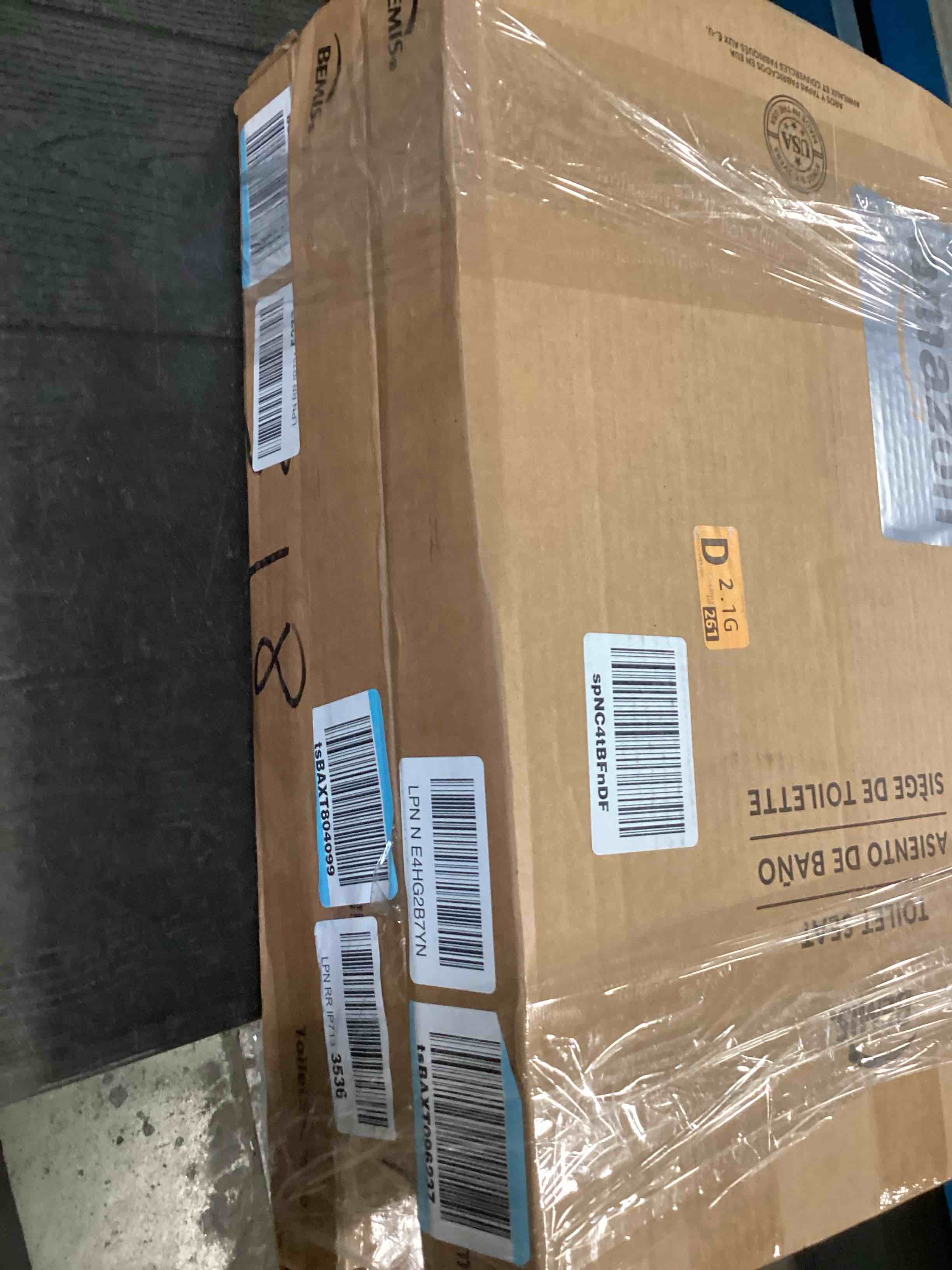 https://s3.amazonaws.com/lotting-images-prod/bidfta/BLU6532560_1720449517391.jpeg