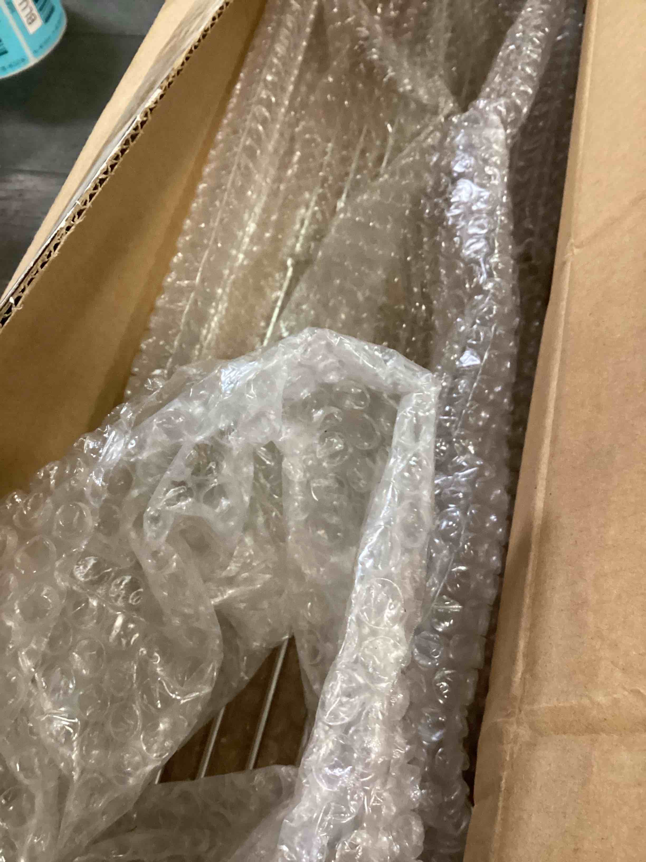 https://s3.amazonaws.com/lotting-images-prod/bidfta/BLU6532563_1720449733249.jpeg