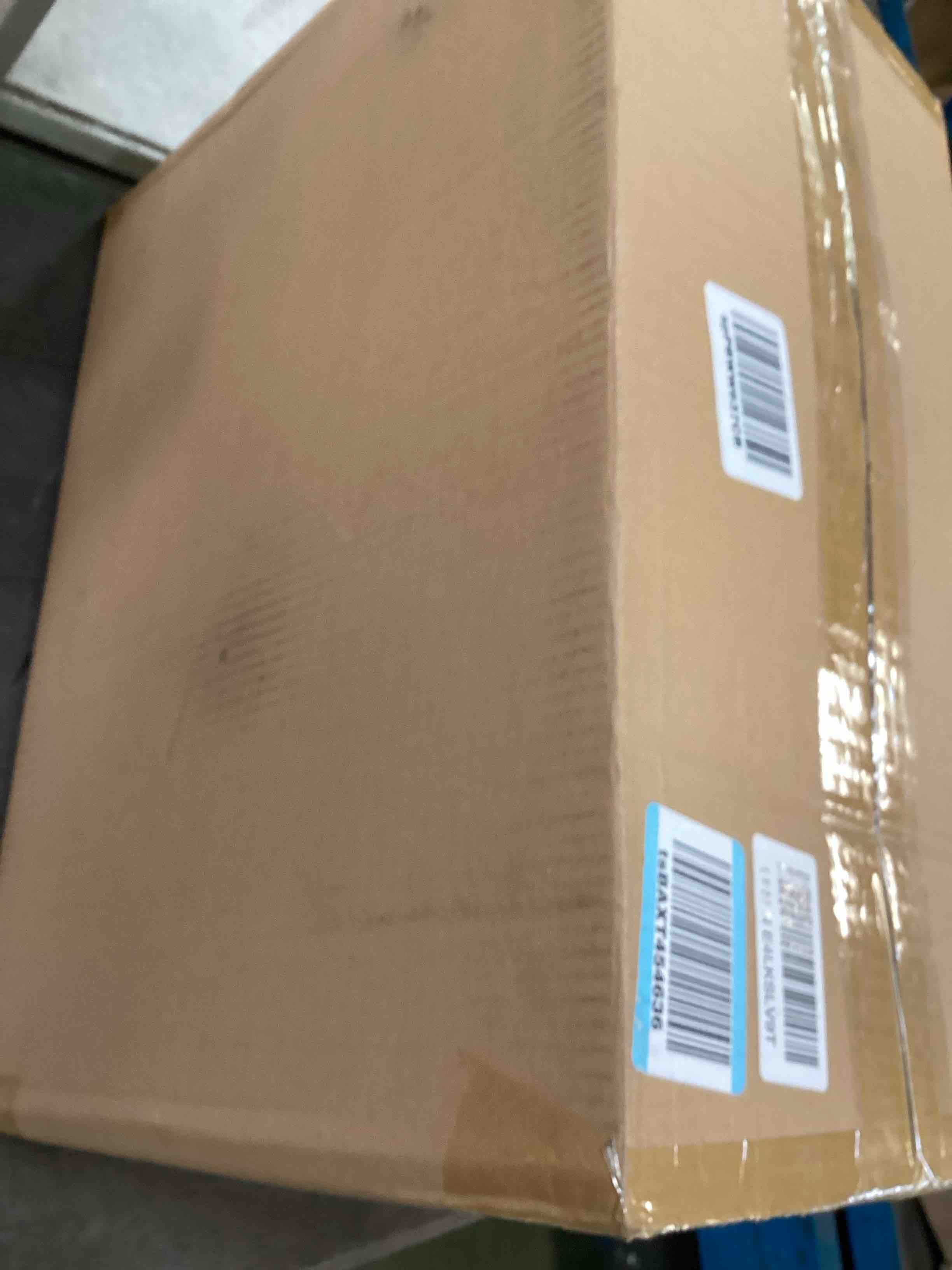 https://s3.amazonaws.com/lotting-images-prod/bidfta/BLU6532634_1720461026655.jpeg