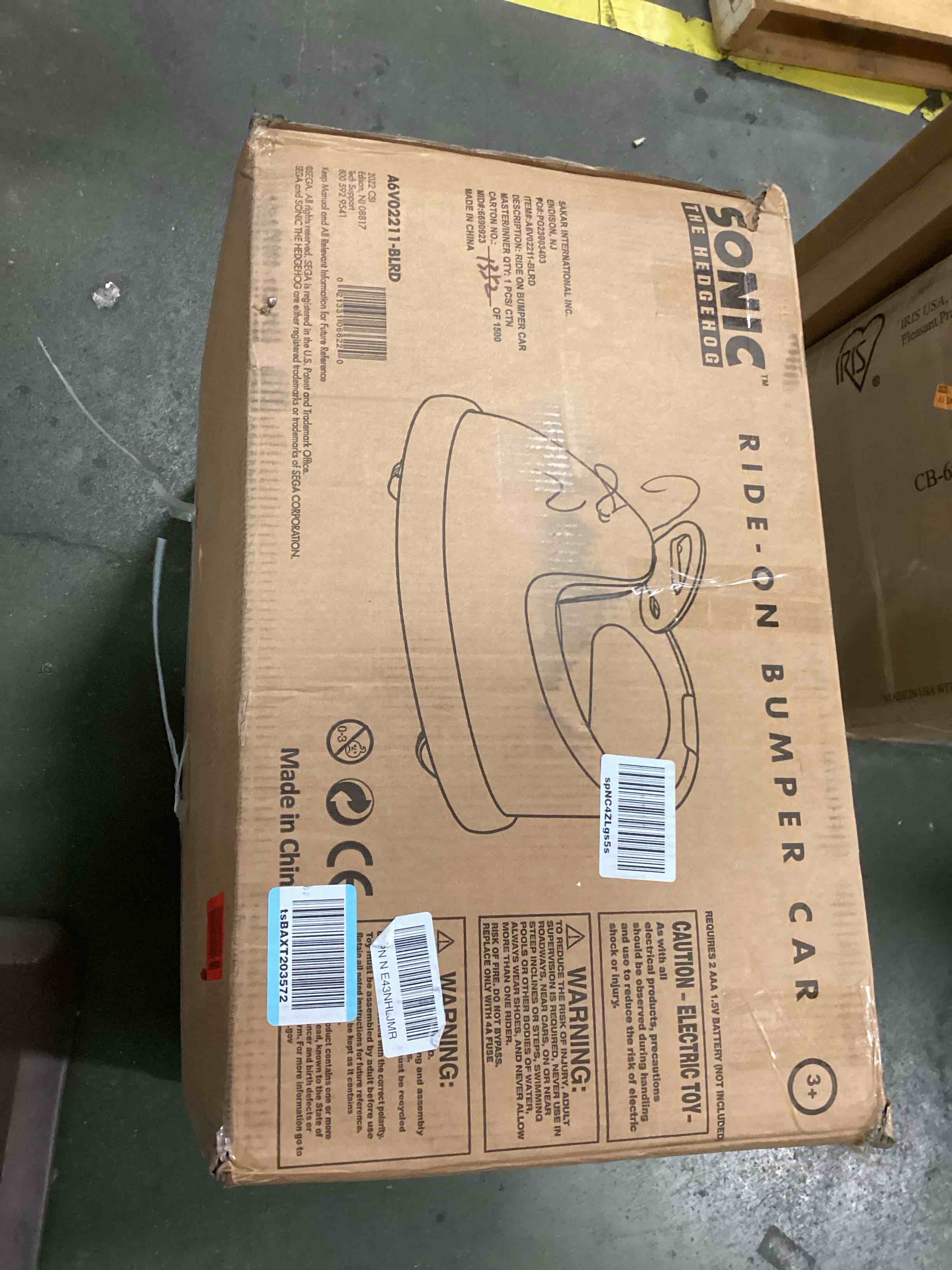 https://s3.amazonaws.com/lotting-images-prod/bidfta/BLU6534715_1719362224587.jpeg