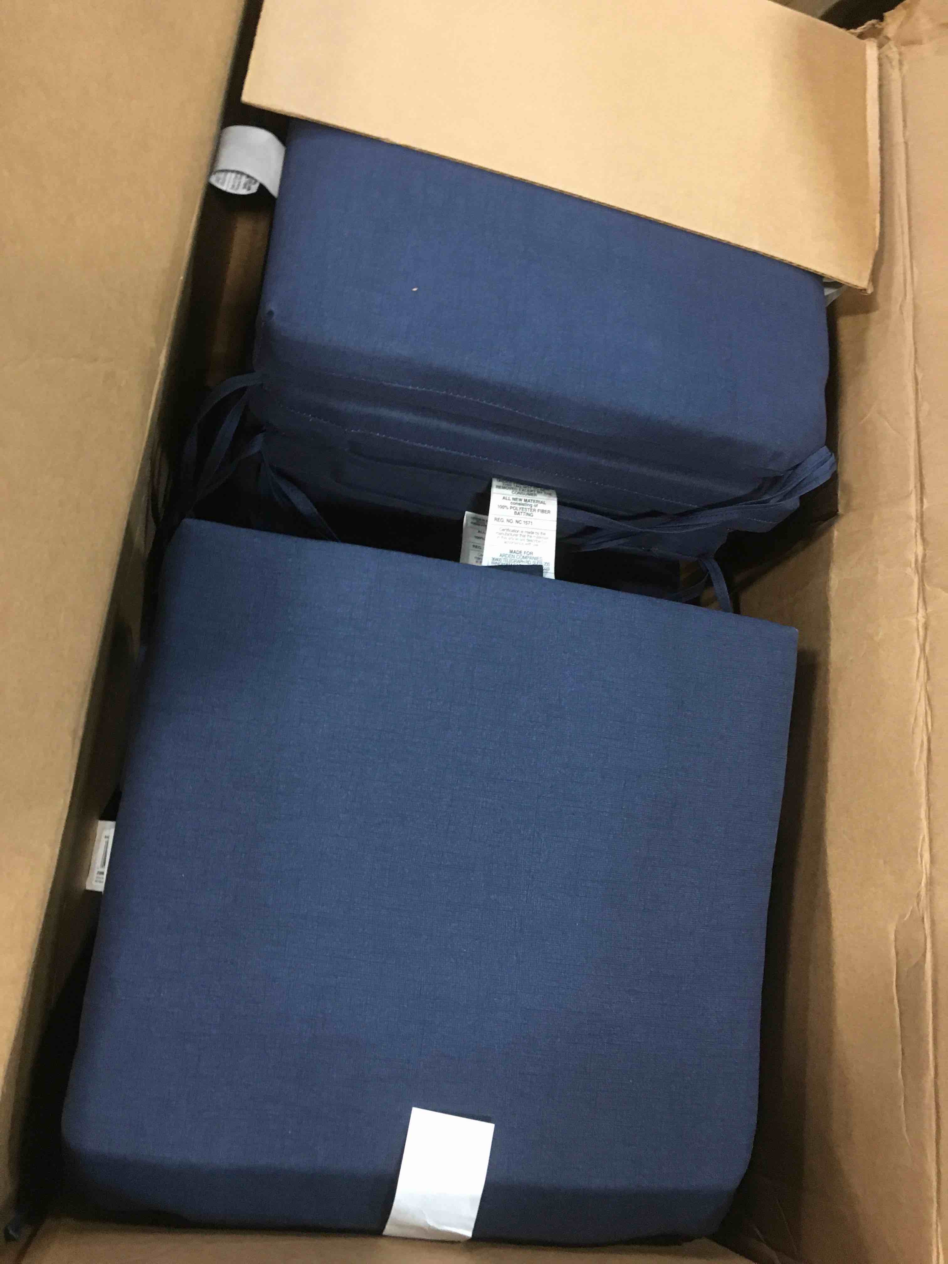 https://s3.amazonaws.com/lotting-images-prod/bidfta/BLU6534834_1719408023454.jpeg