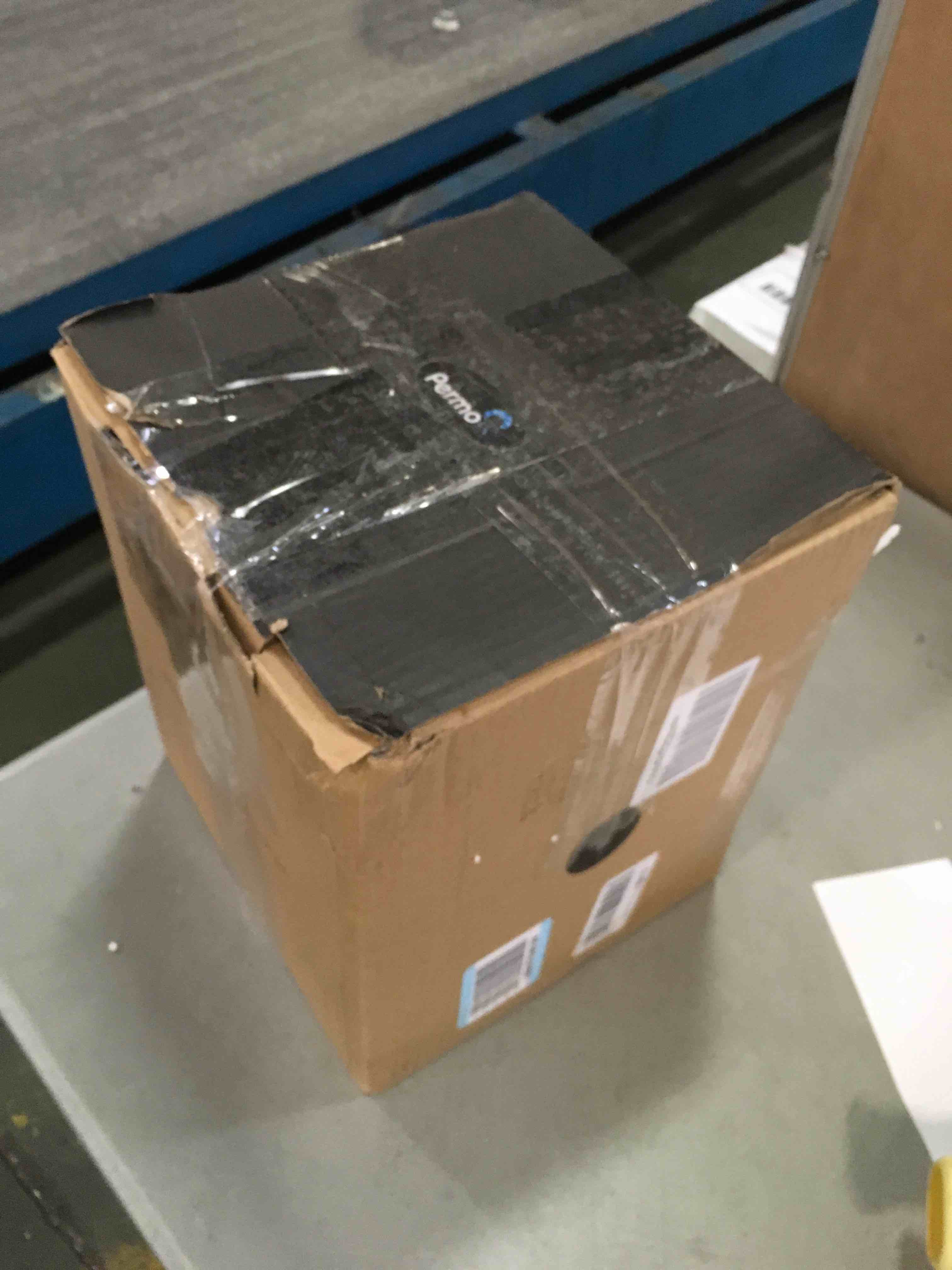 https://s3.amazonaws.com/lotting-images-prod/bidfta/BLU6534886_1719415574149.jpeg
