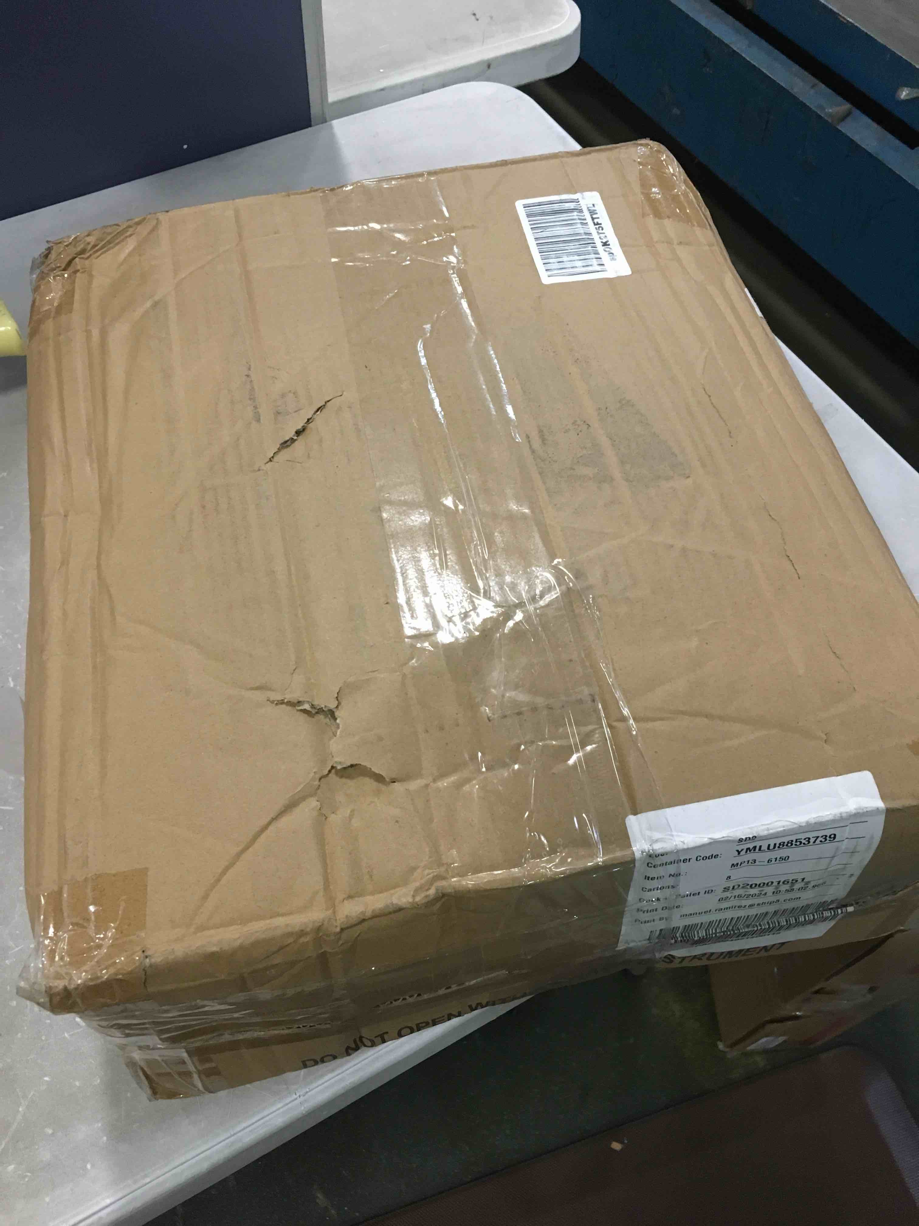 https://s3.amazonaws.com/lotting-images-prod/bidfta/BLU6535160_1719513366931.jpeg